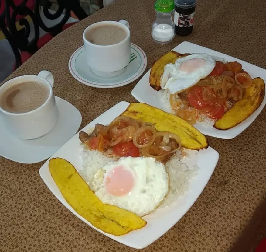 Platos a la carta Menú Sabor y Sazón Gourmet Restaurante Bogotá