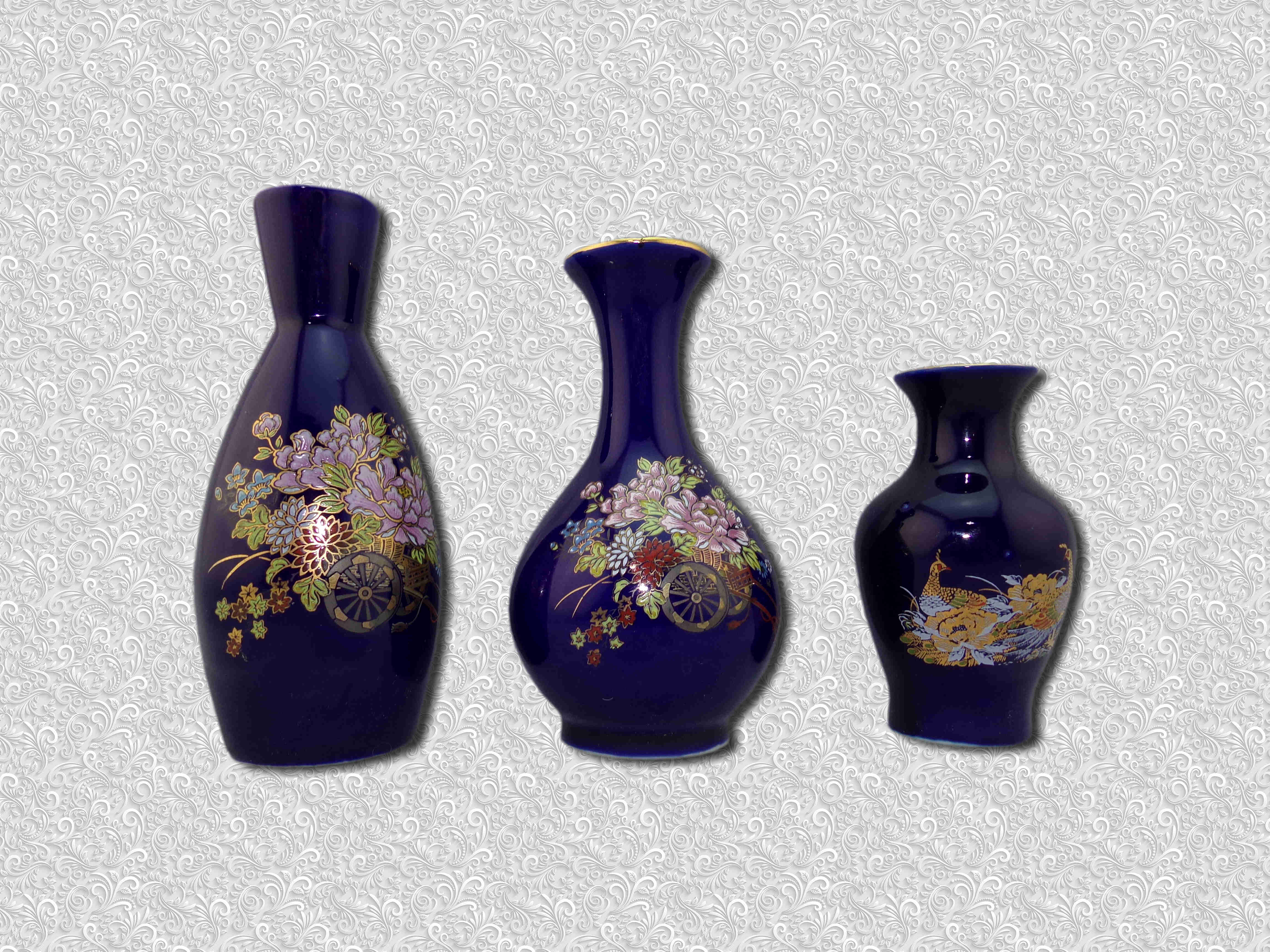 Vintage Small Cobalt Blue Bud Vases Home Decor Storage Locker