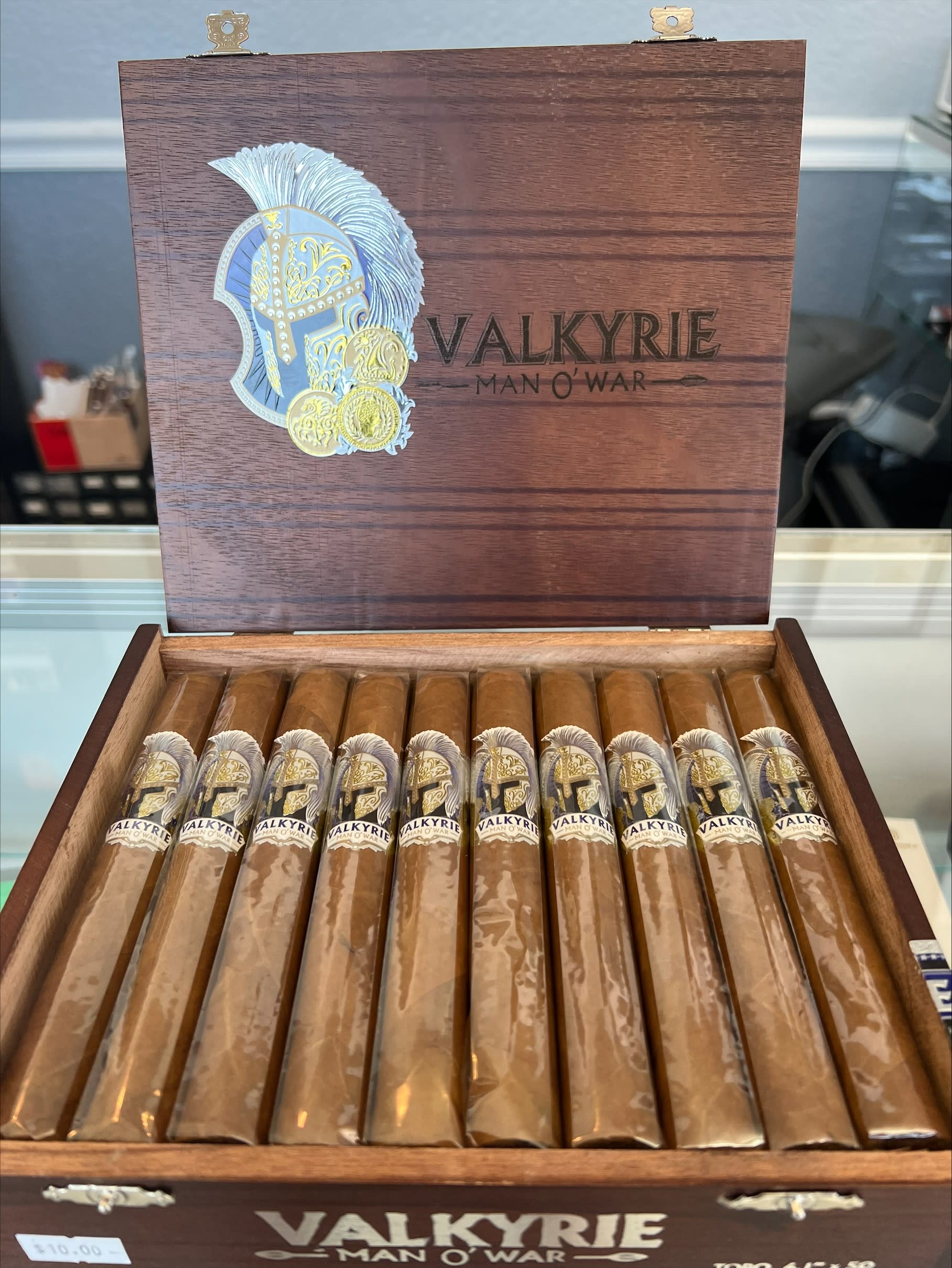 Man O War Valkyrie Cigars Cloud Den Smok Shoppe Tobacco Shop In