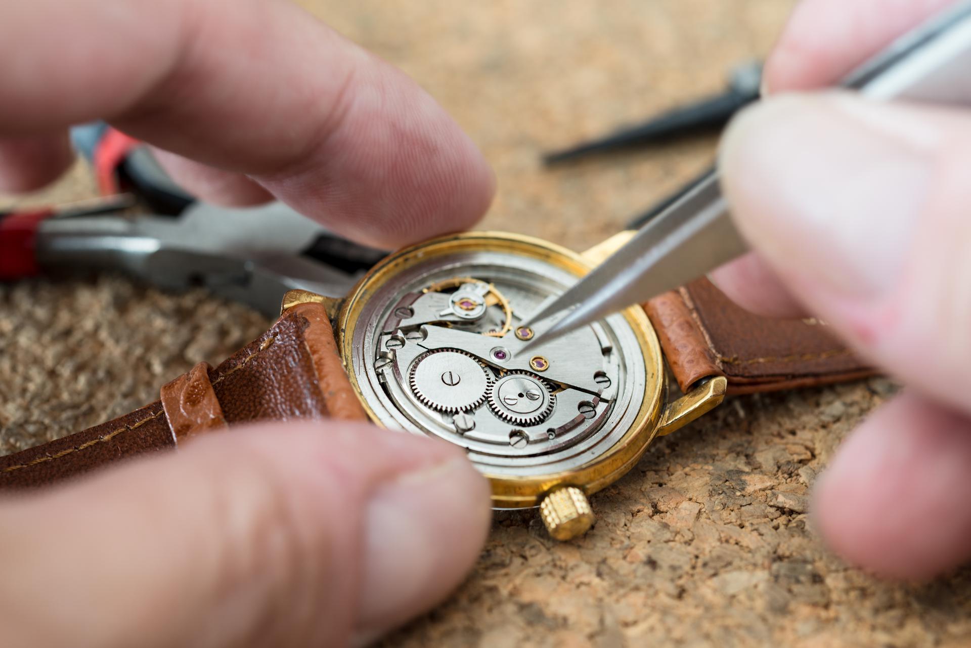 Julie’s Watch Repairs Watch Repair StokeonTrent