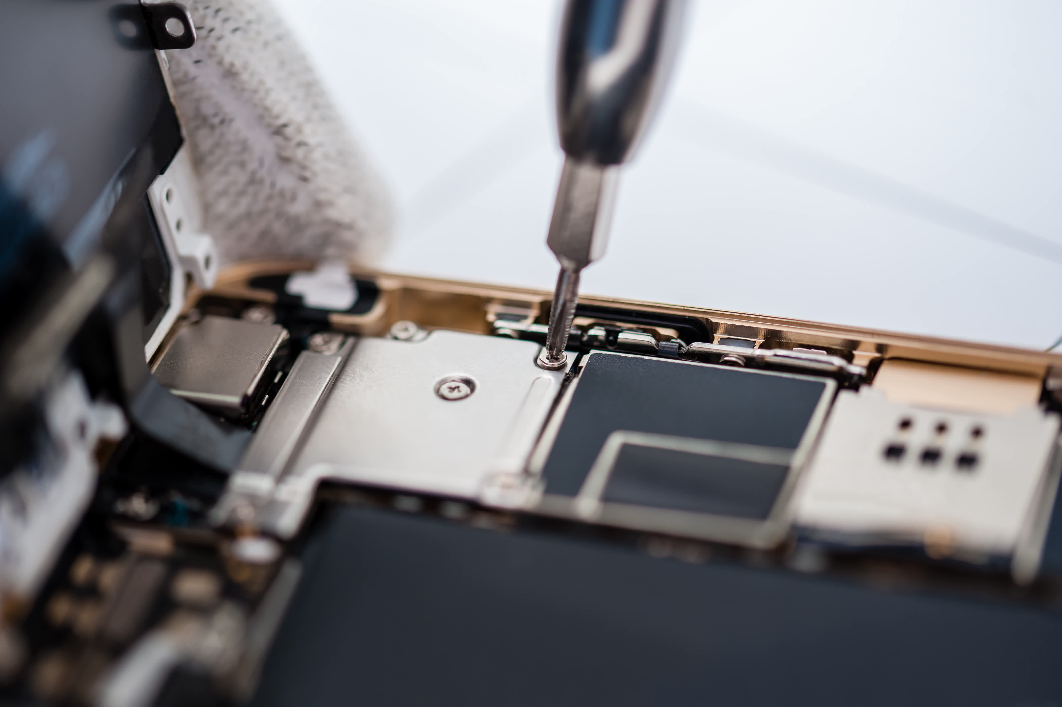 MOBILE PHONE REPAIRS Home Button Repair MOBILE PHONE REPAIRS