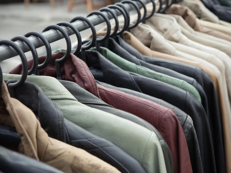 Queen'S Cleaners Best Dry Cleaners & Laundrette in Clapham Park