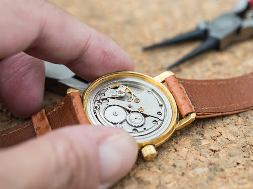 Taking links out of a online watch