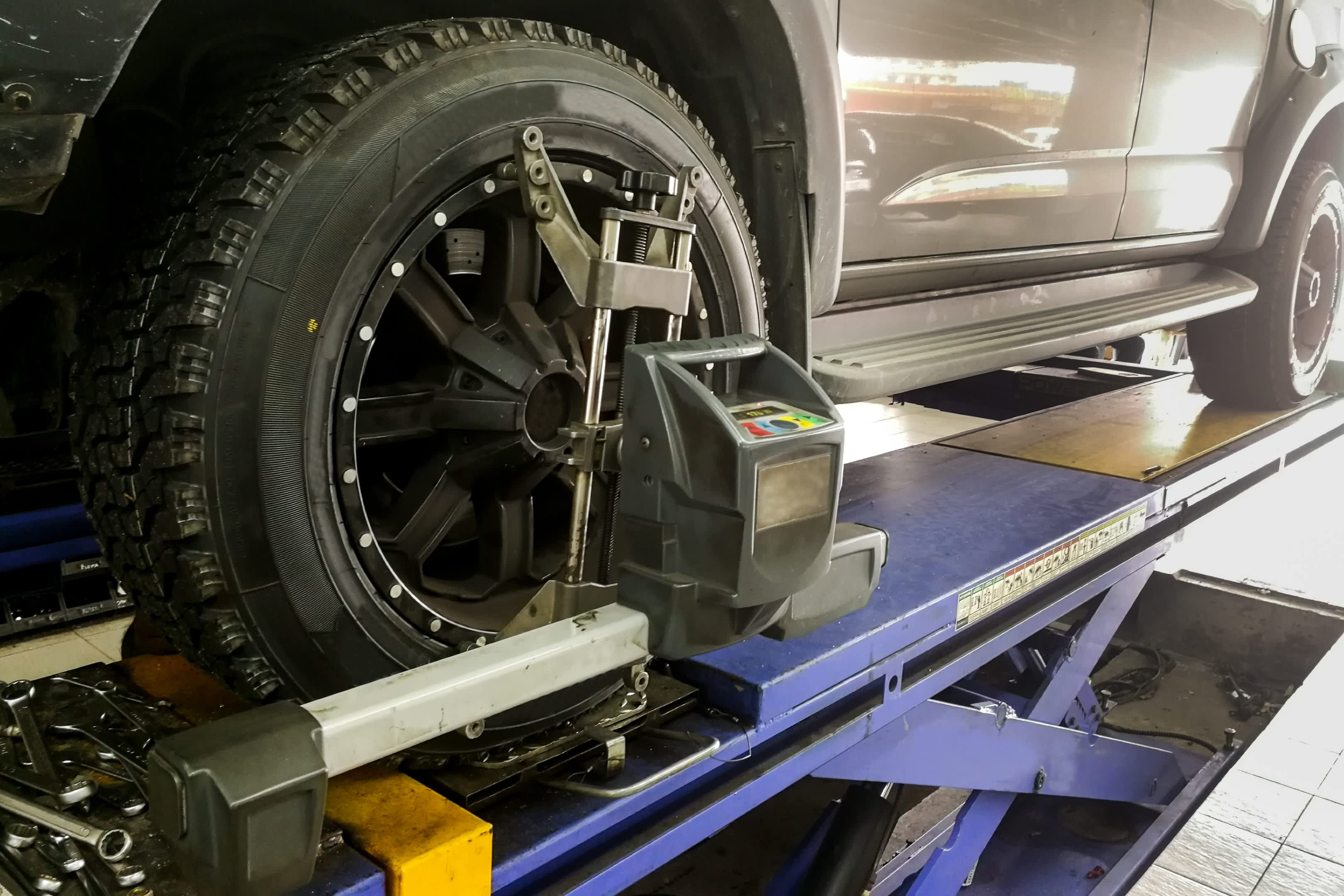 Alignment And Balancing >> Wheel Alignment Balancing Car Tyre Service And Products Alignment And Balancing >> Wheel Alignment Balancing Car Tyre Service And Products