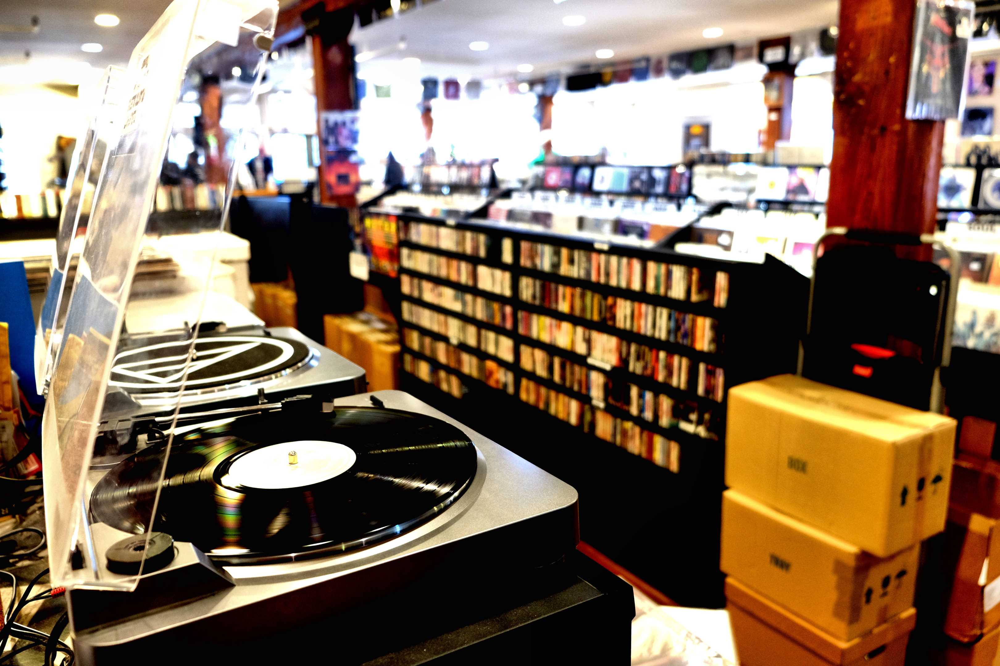 Vintage City Sounds Llc | Music Store in Norwich