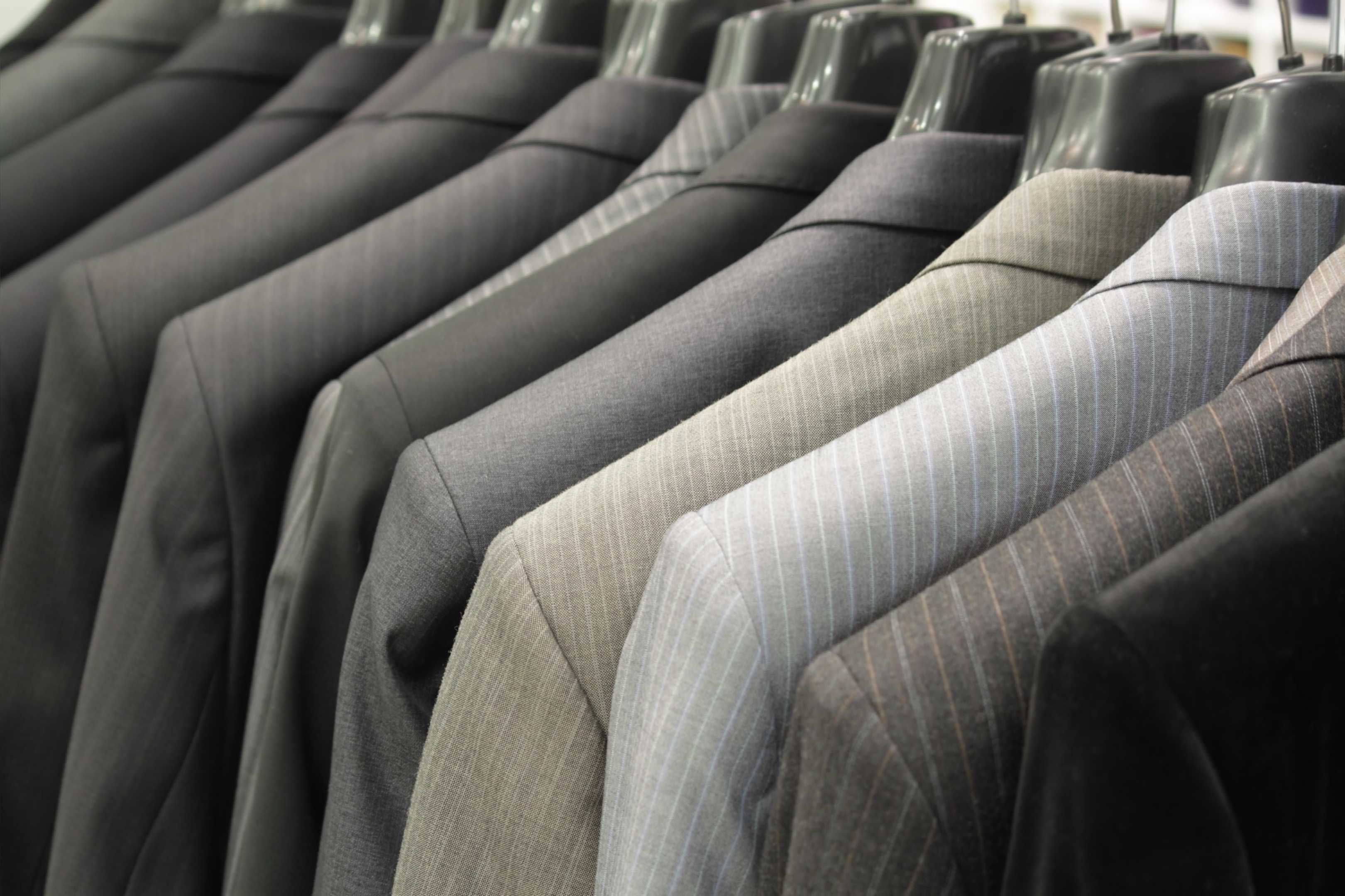 Weekly Clothing Store Los Angeles