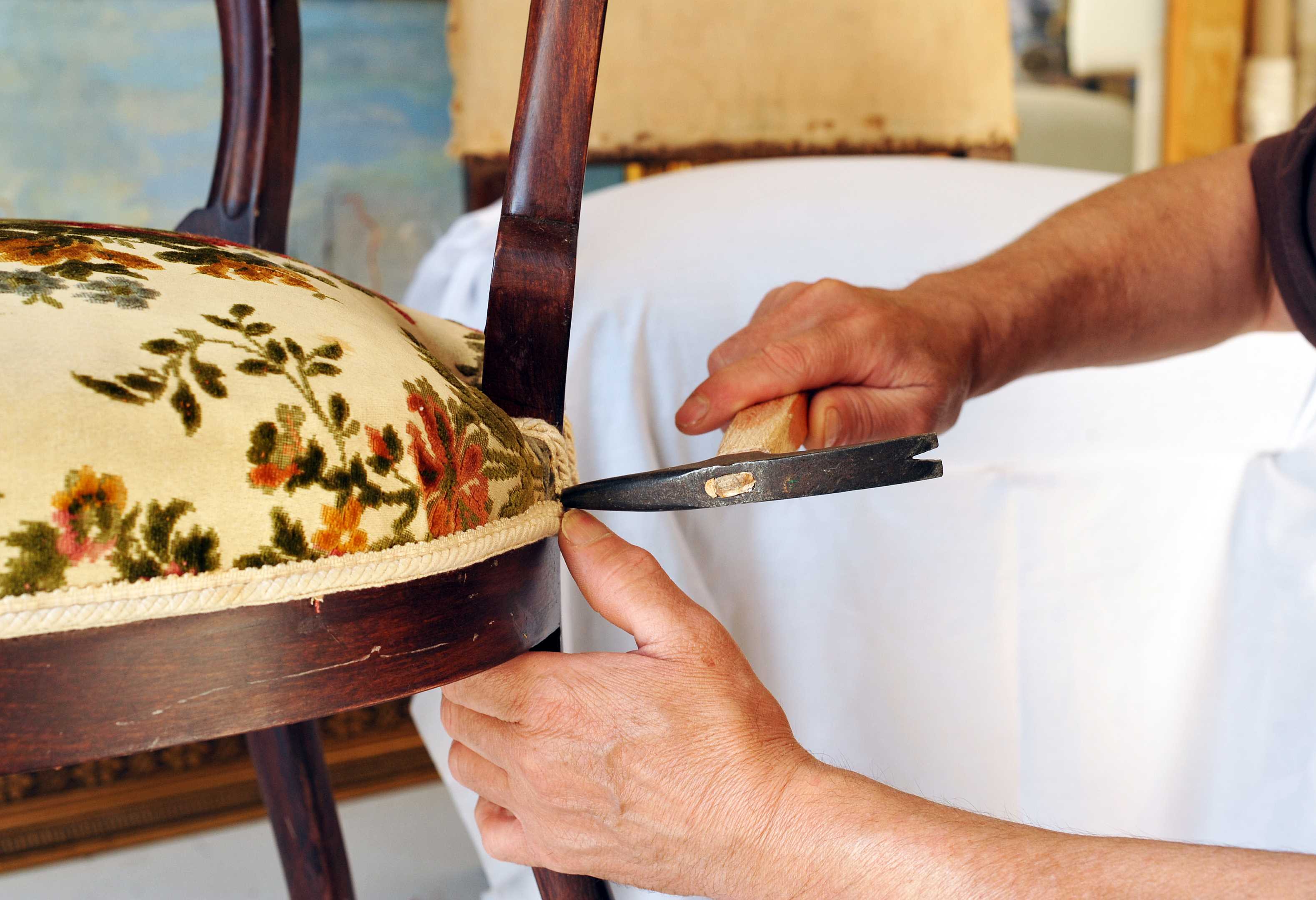 Ray’s Restoration - Furnishings & Upholstery Repairs | Angus