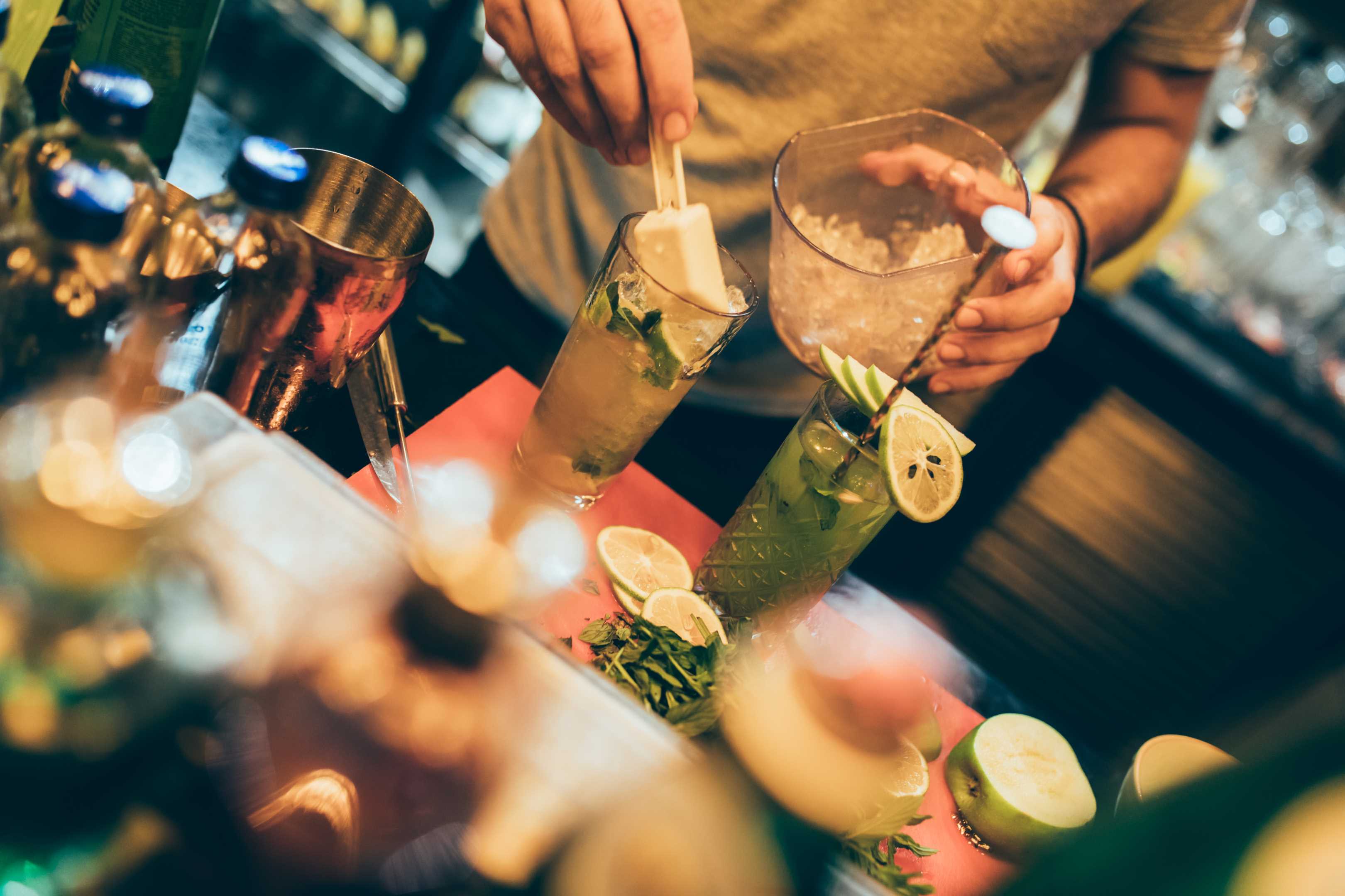 Detroit Cocktail Co Ueniweb - Mobile Bar in Troy