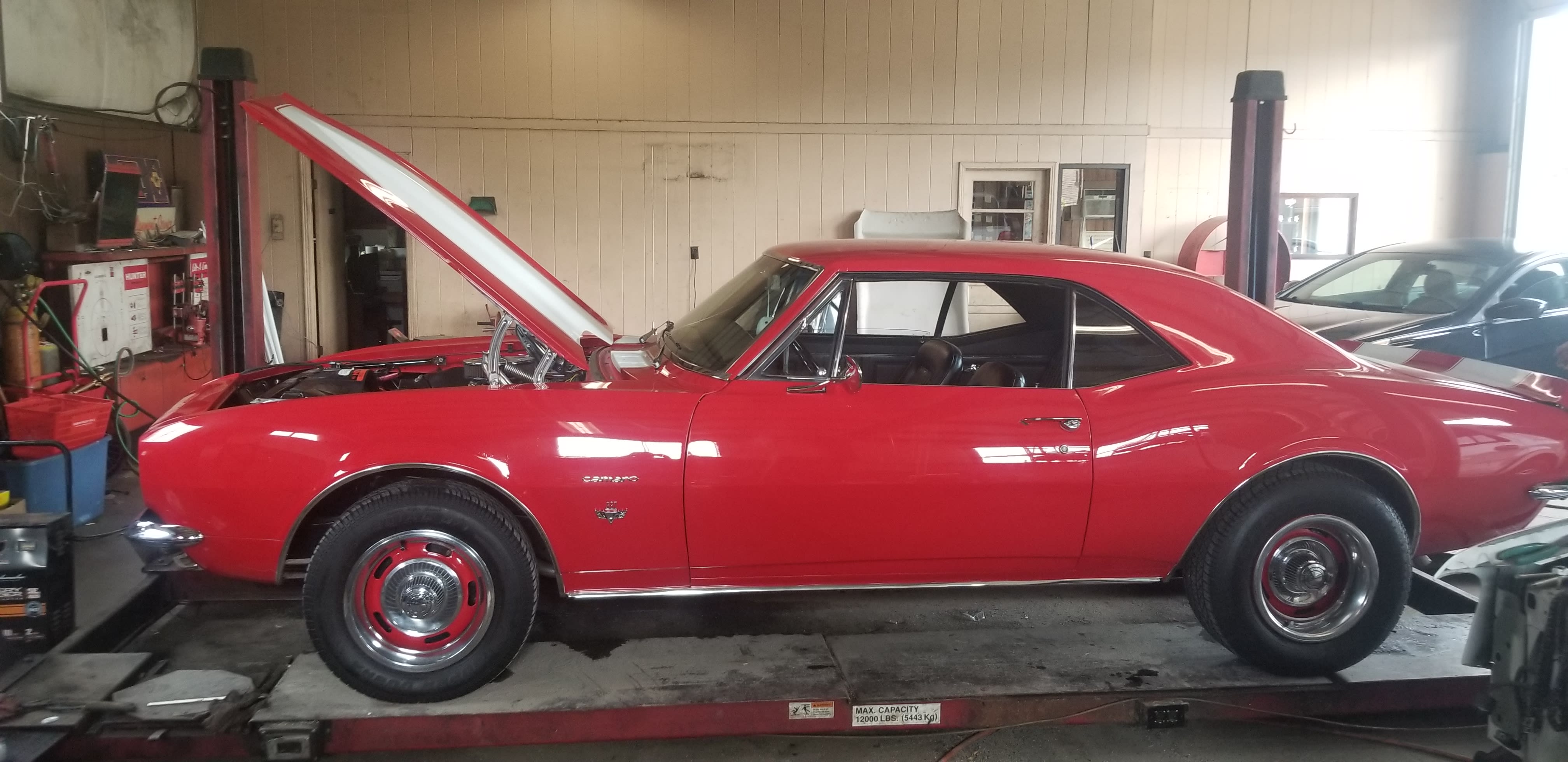 Roberts Auto Repair Monterey