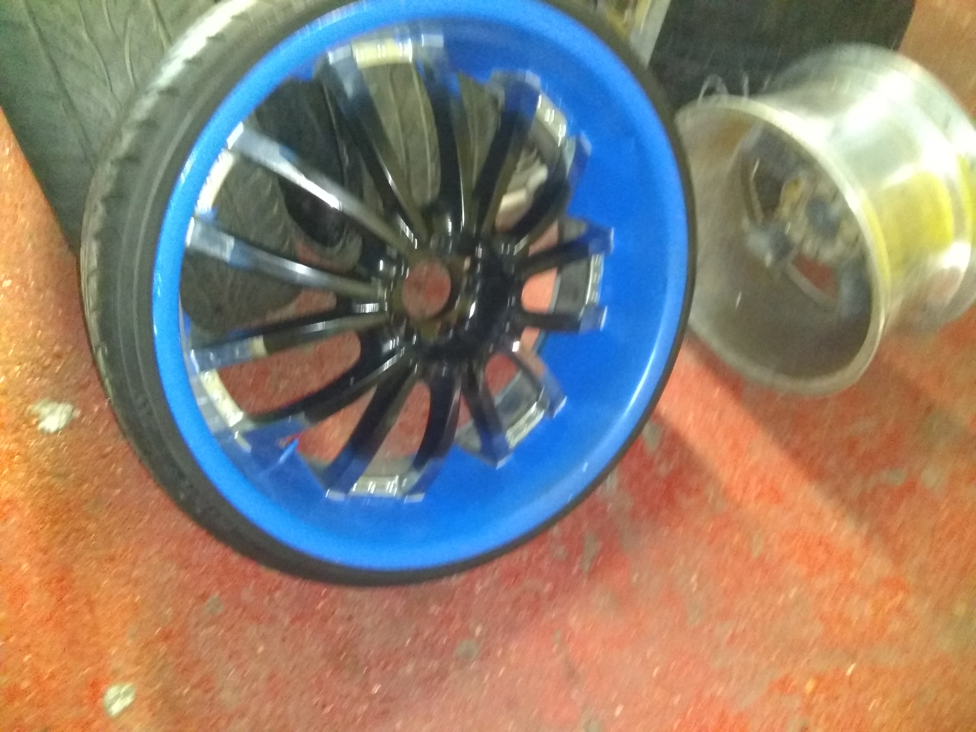 Multi Auto Service & Tires