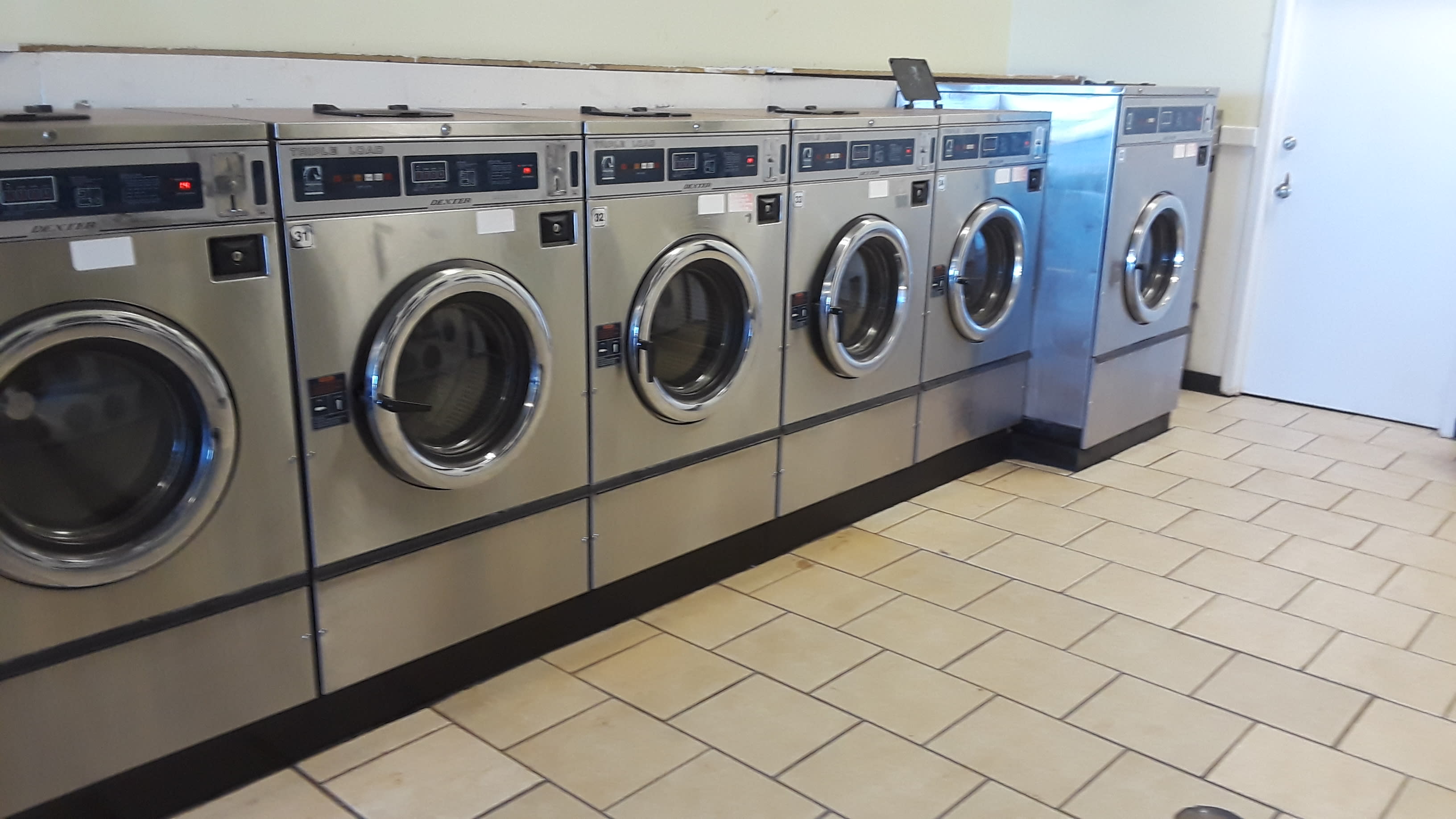 All Coins - Laundromat | Montgomery