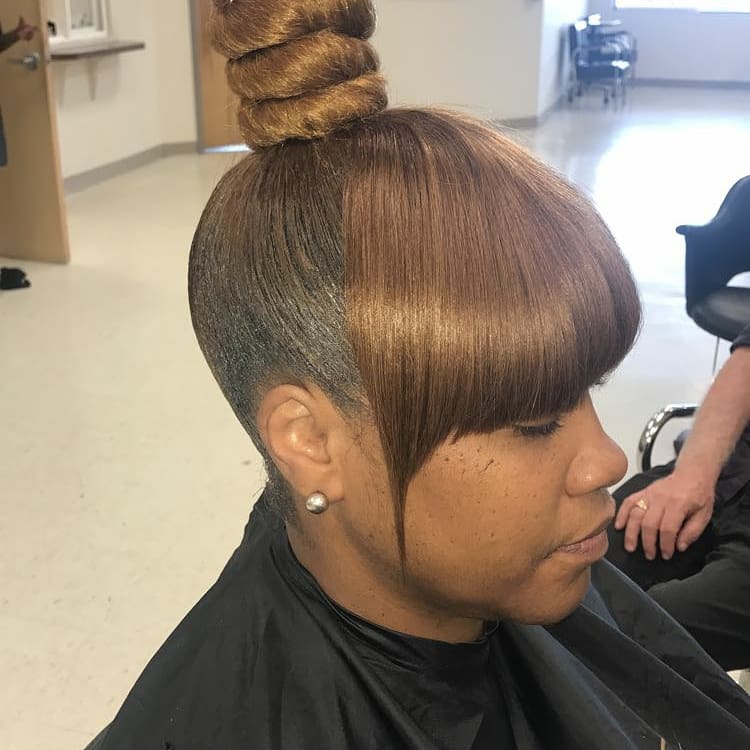 The Doll House Beauty Bar