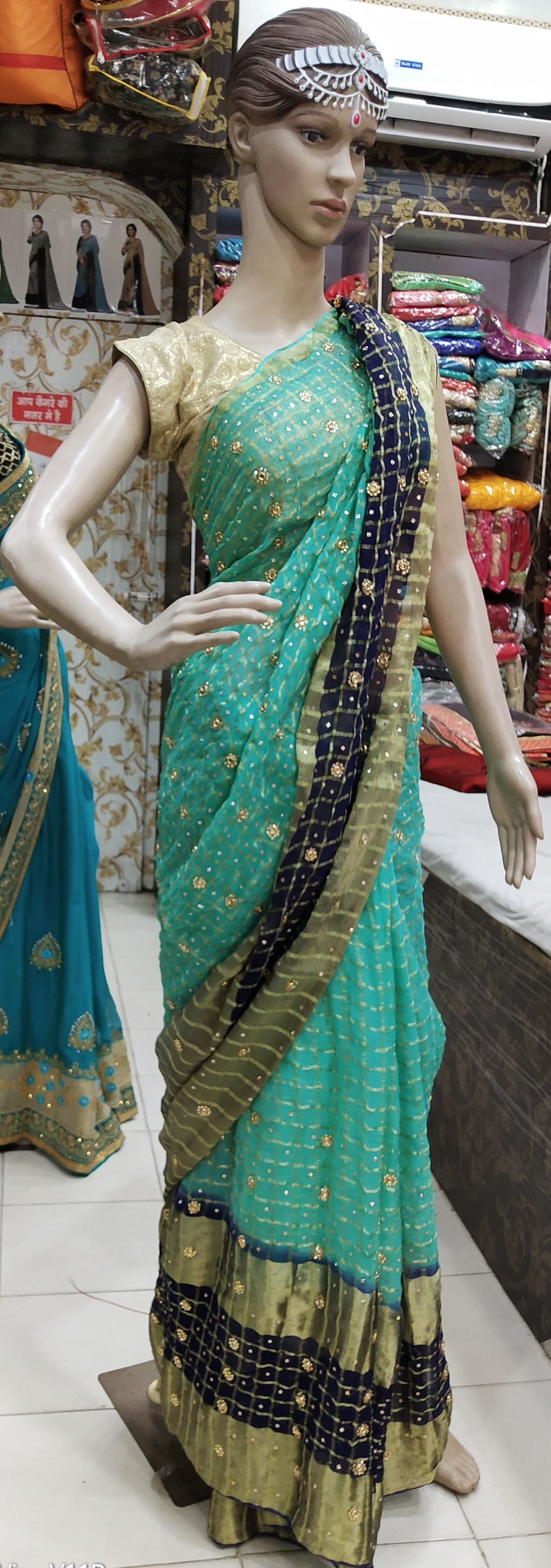 Mahima Bunawat Sarees