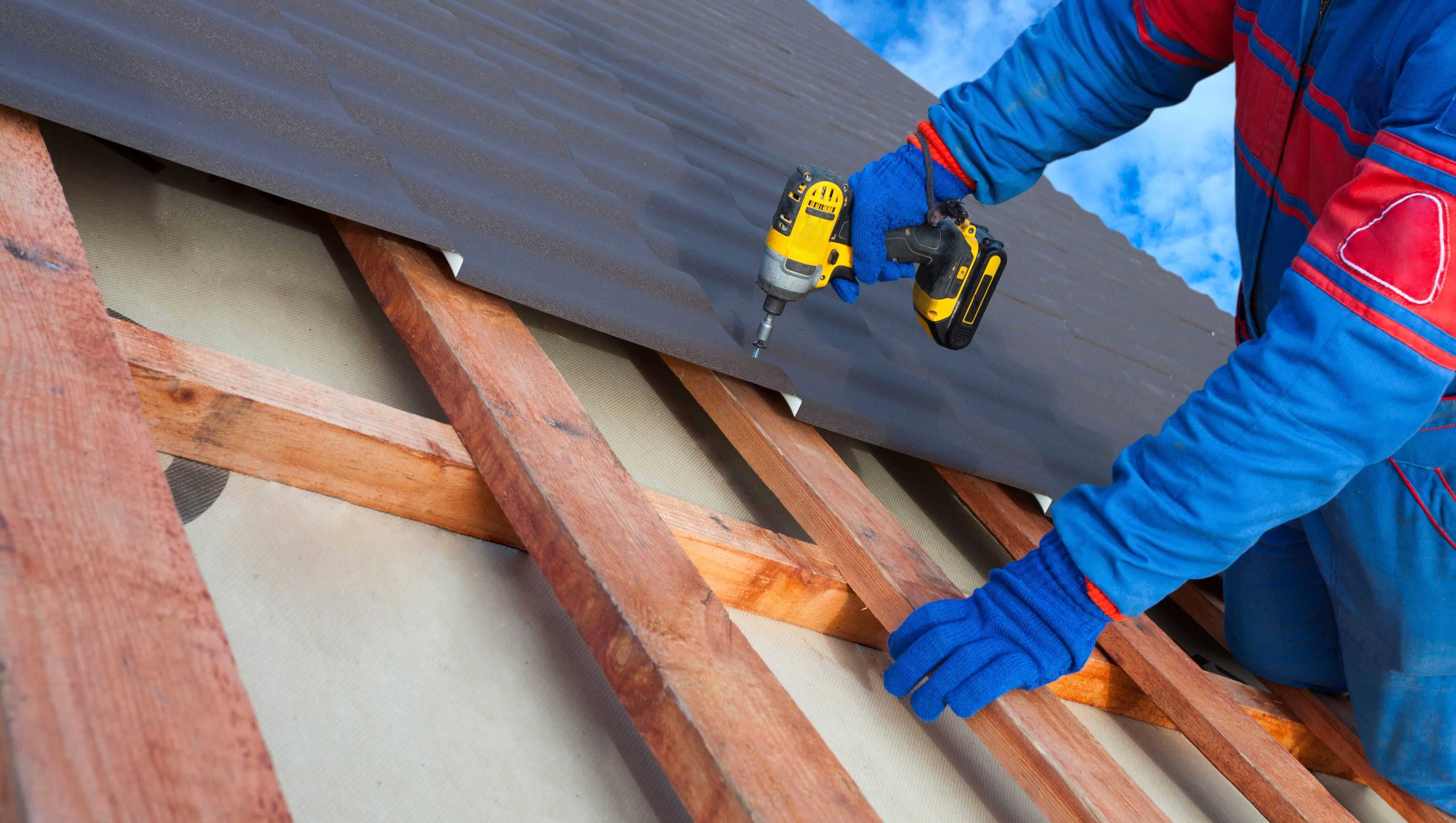 Roofer Goode Gutters LLC in Benton