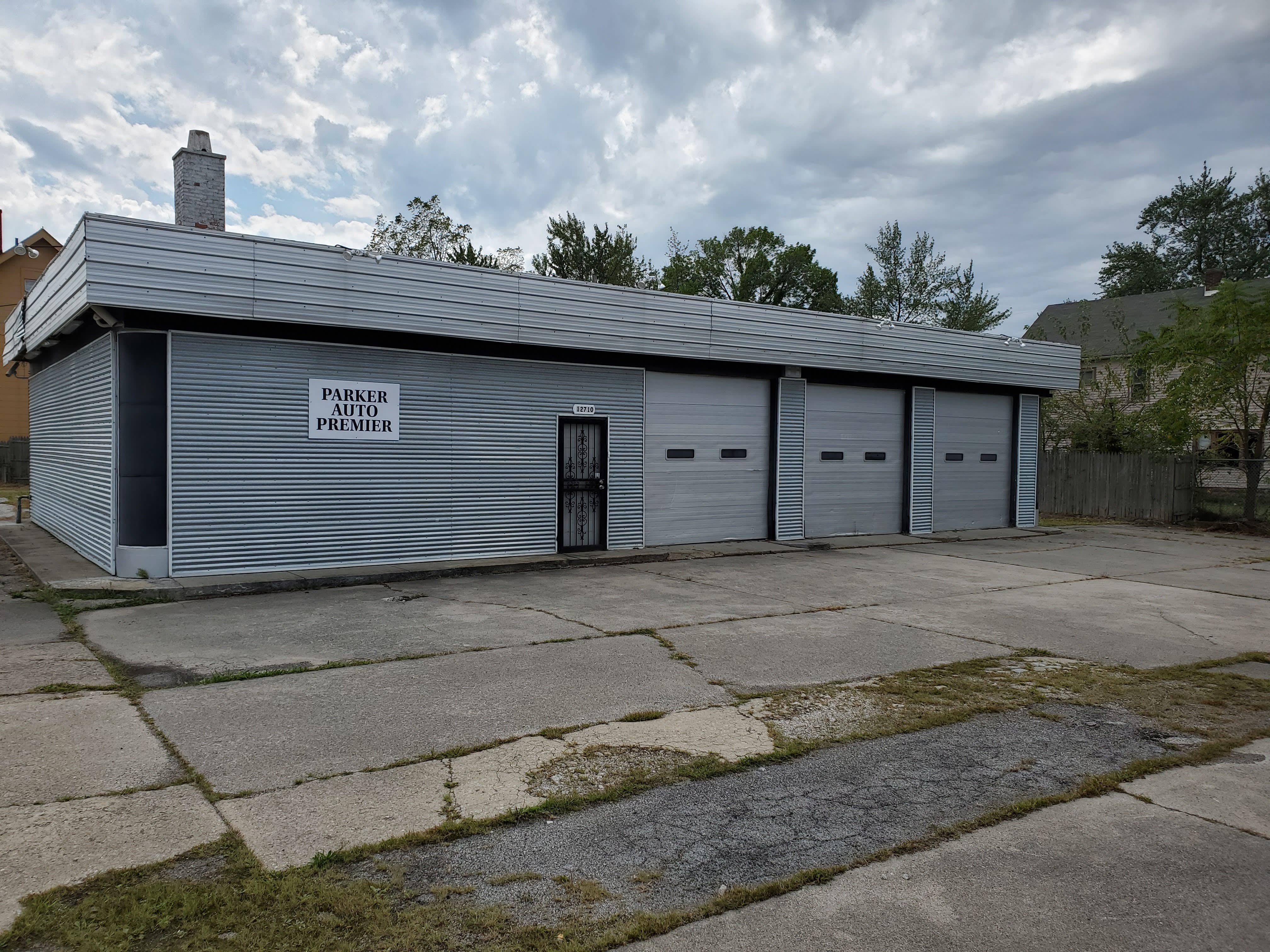 Parker Auto Premier Cleveland Car Dealer