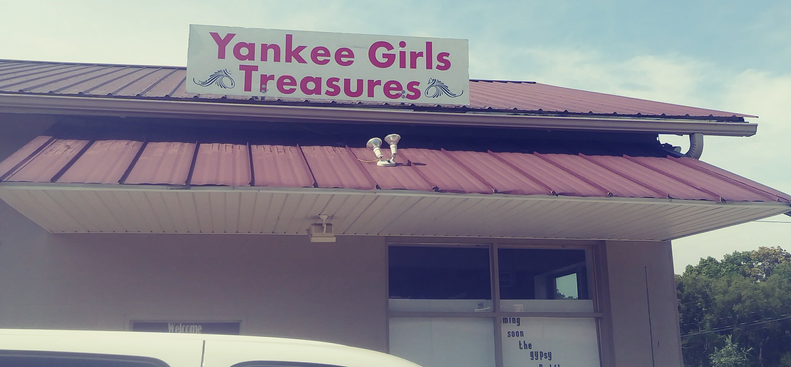 Yankee Girls Treasures