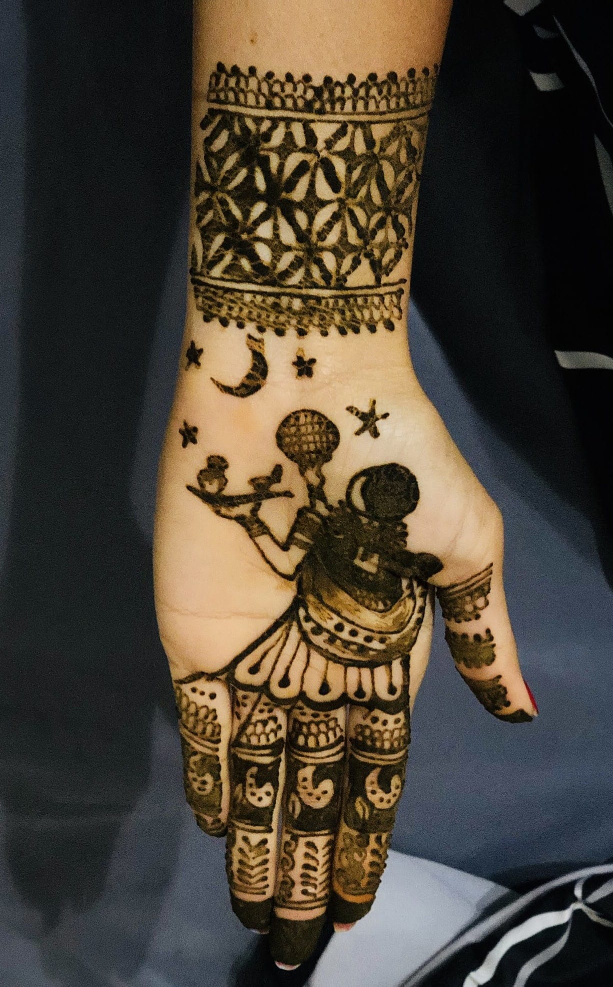 Remarkable Mehndi Designs for the Brides of Today! - Laam