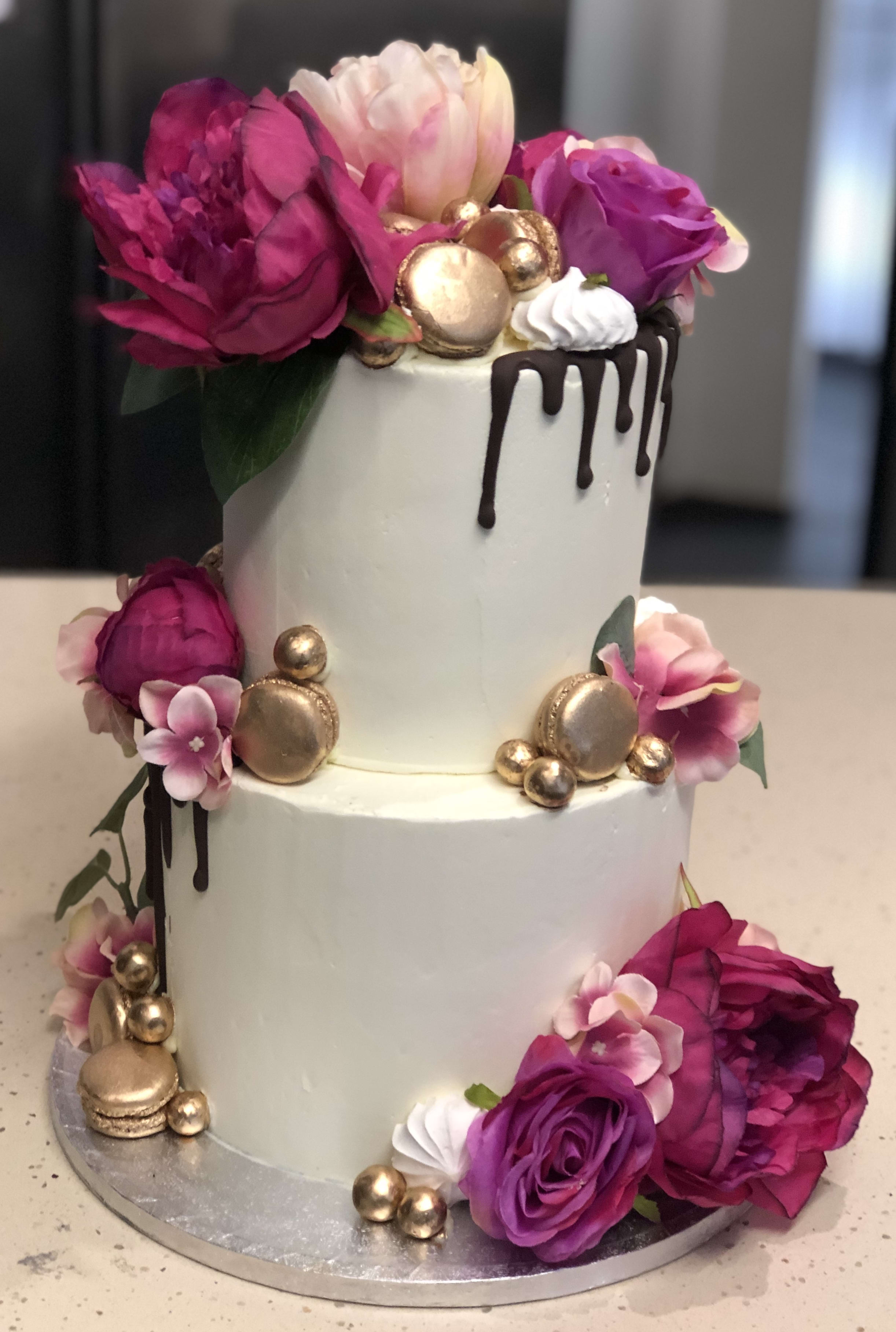 Lux Cake Cake Shop in Ilford