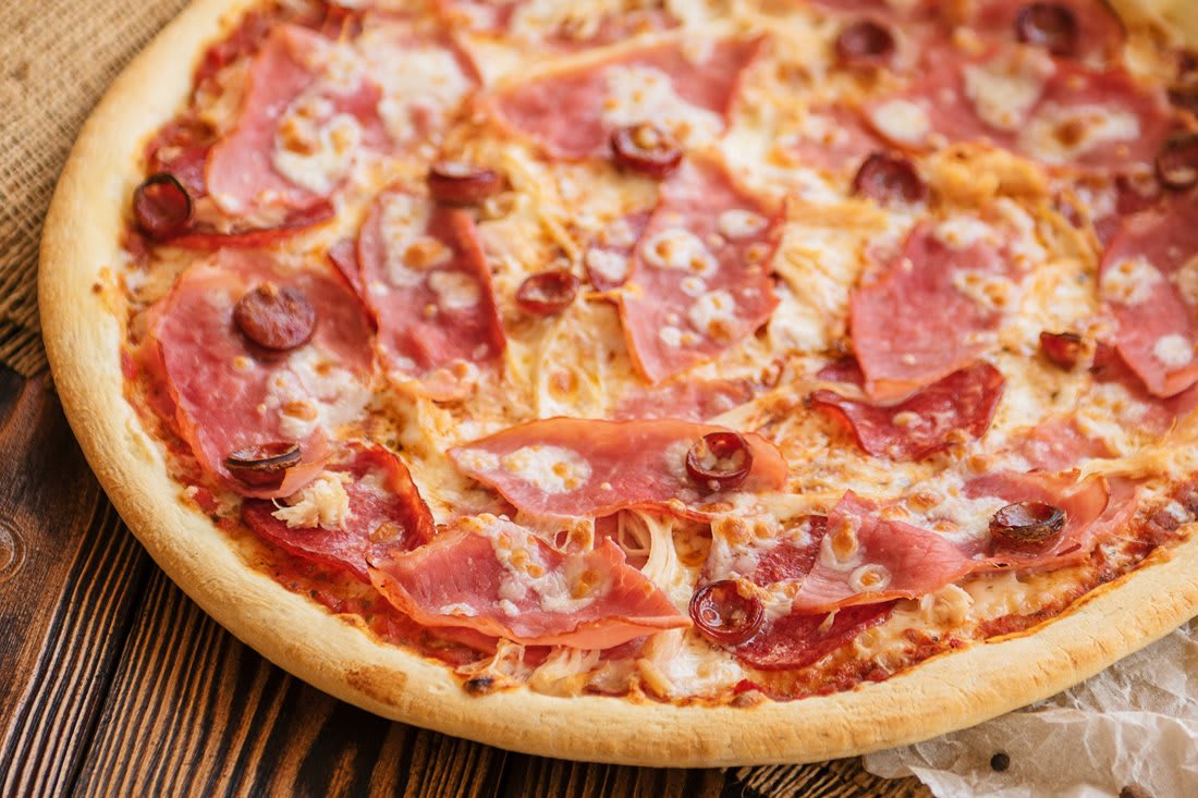 Pizza Carnes Frias - Nuestros Productos - Boris Pizza - Pizzería | Guadalupe