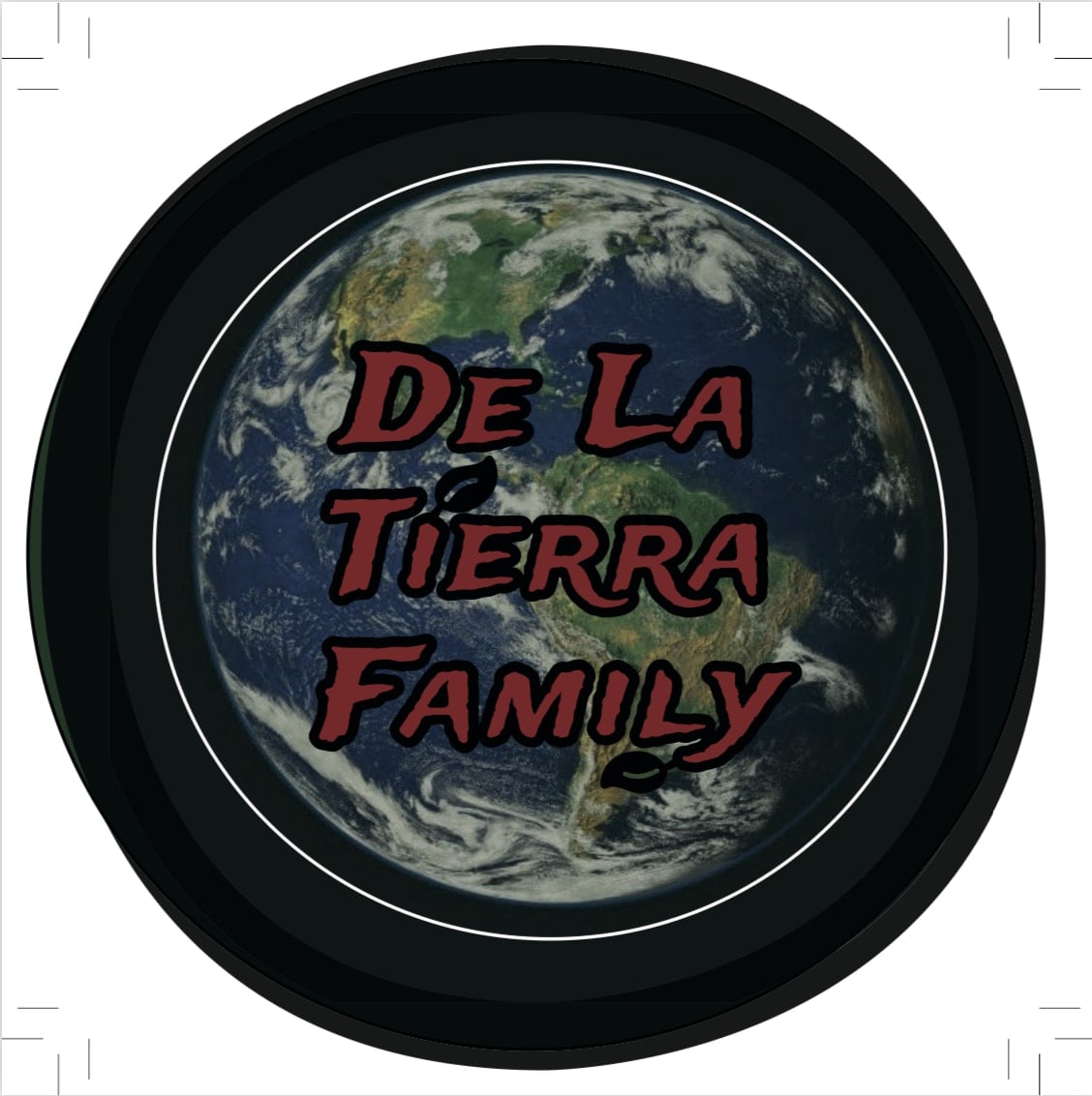 De La Tierra Family