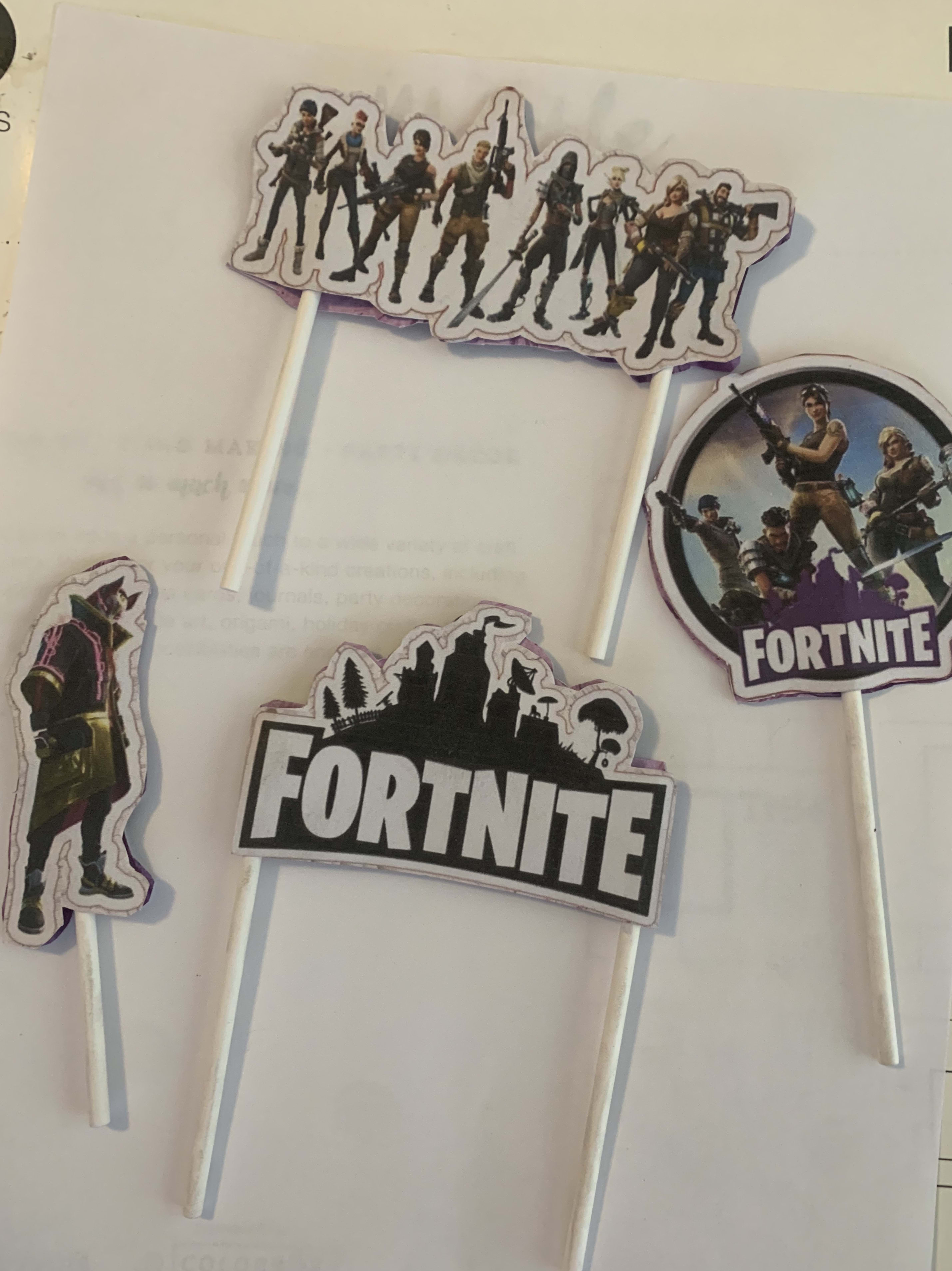 Fortnite Cake Topper