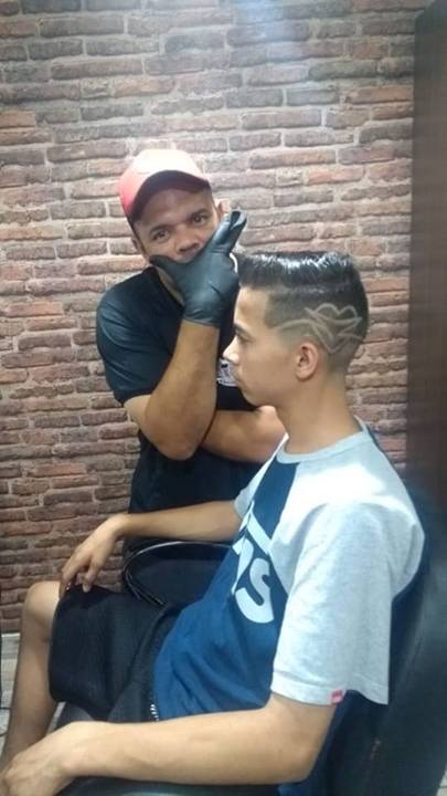 Famoso corte xadrez - Barbearia Chalega