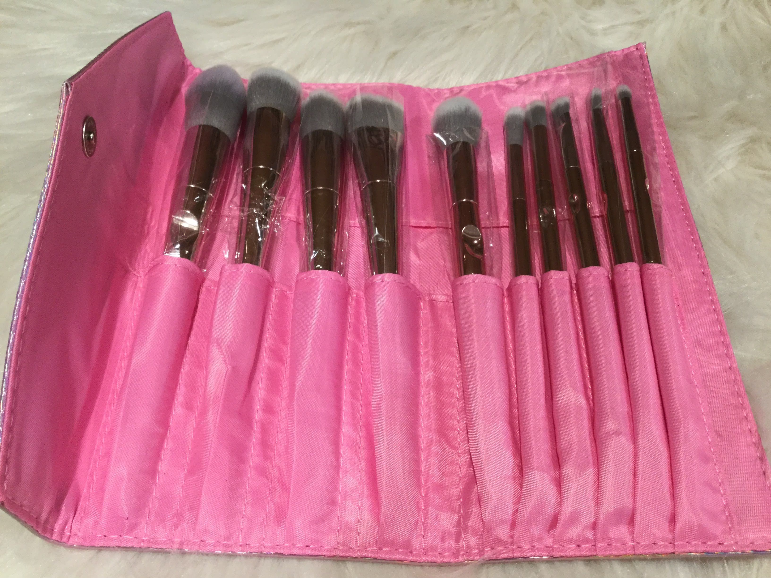Von Maur Clinique Bonus 2023 34 - wefkcd4
