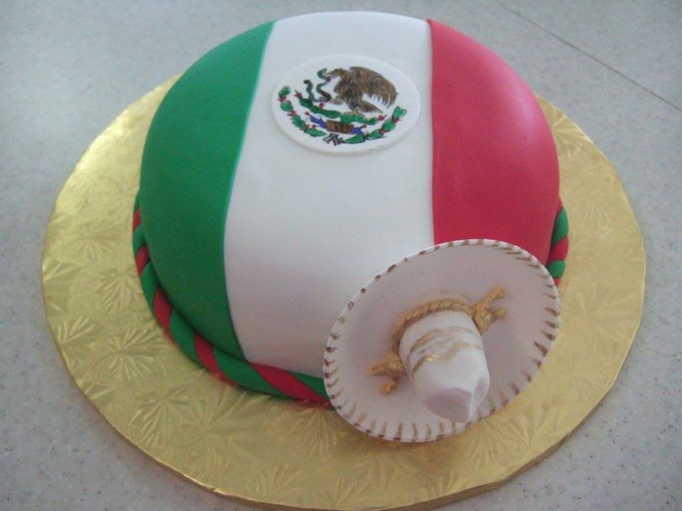 Pasteles para exhibición - Nuestros productos - Pasteles y Postres Luna |  Pastelería en Mérida