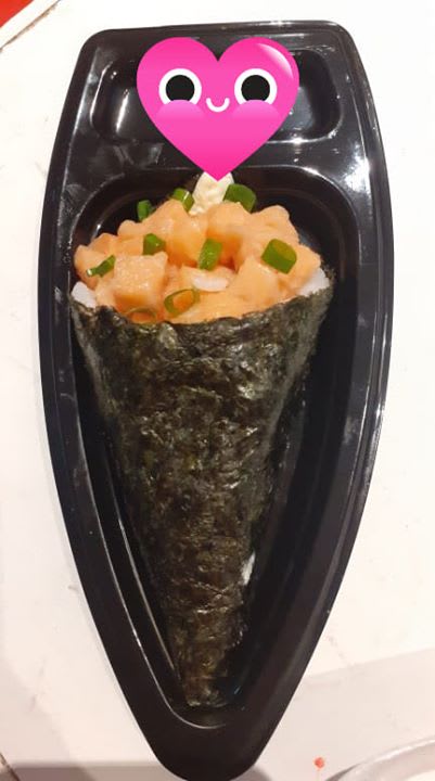 Printfood - O FAMOSO RODÍZIO DE TEMAKIS E HOT ROLL DOCE E