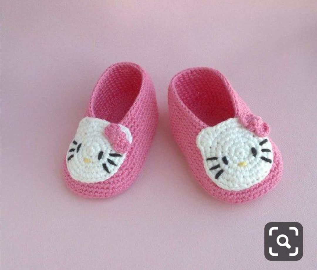 Zapatitos de estambre a crochet Ofrecemos Venta de Zapatos de