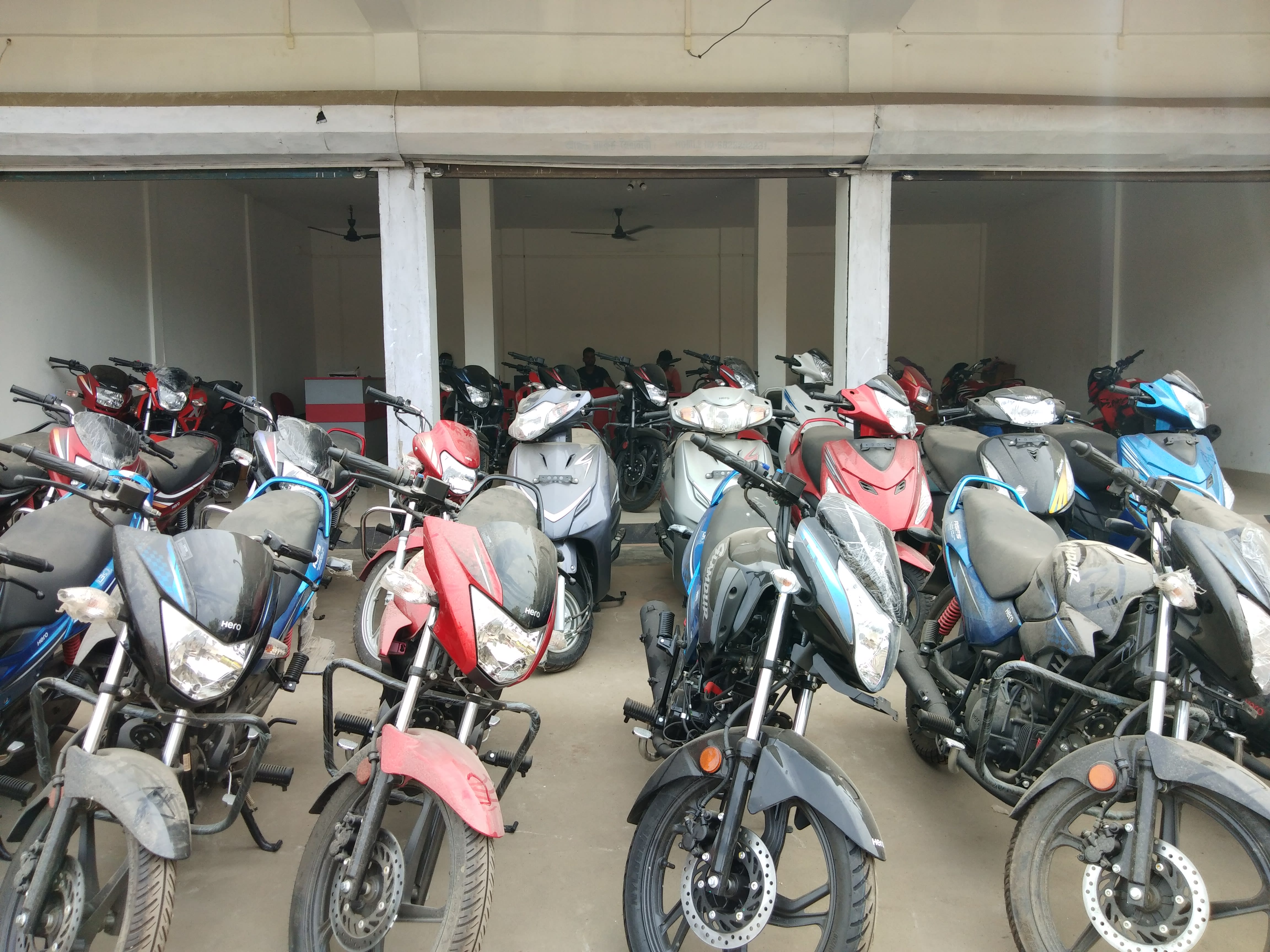 Hero two 2024 wheeler showroom