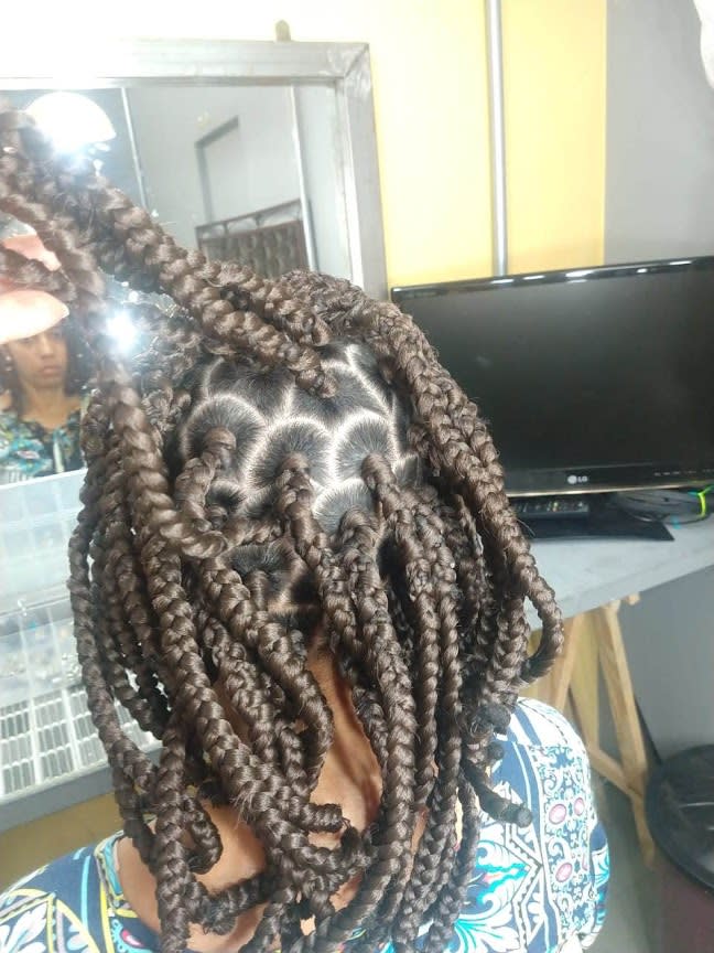 Box Braids Chanel - Tranças - Simone Box Braids - Cabeleireiro Afro