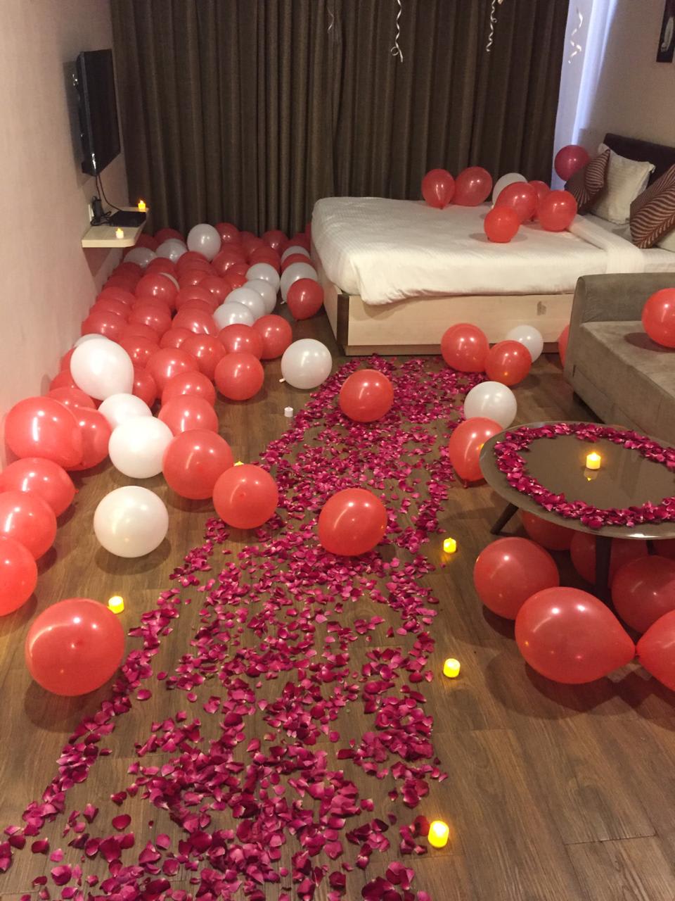 Anniversary Decoration - Decorated Rooms For your Celebrations ...