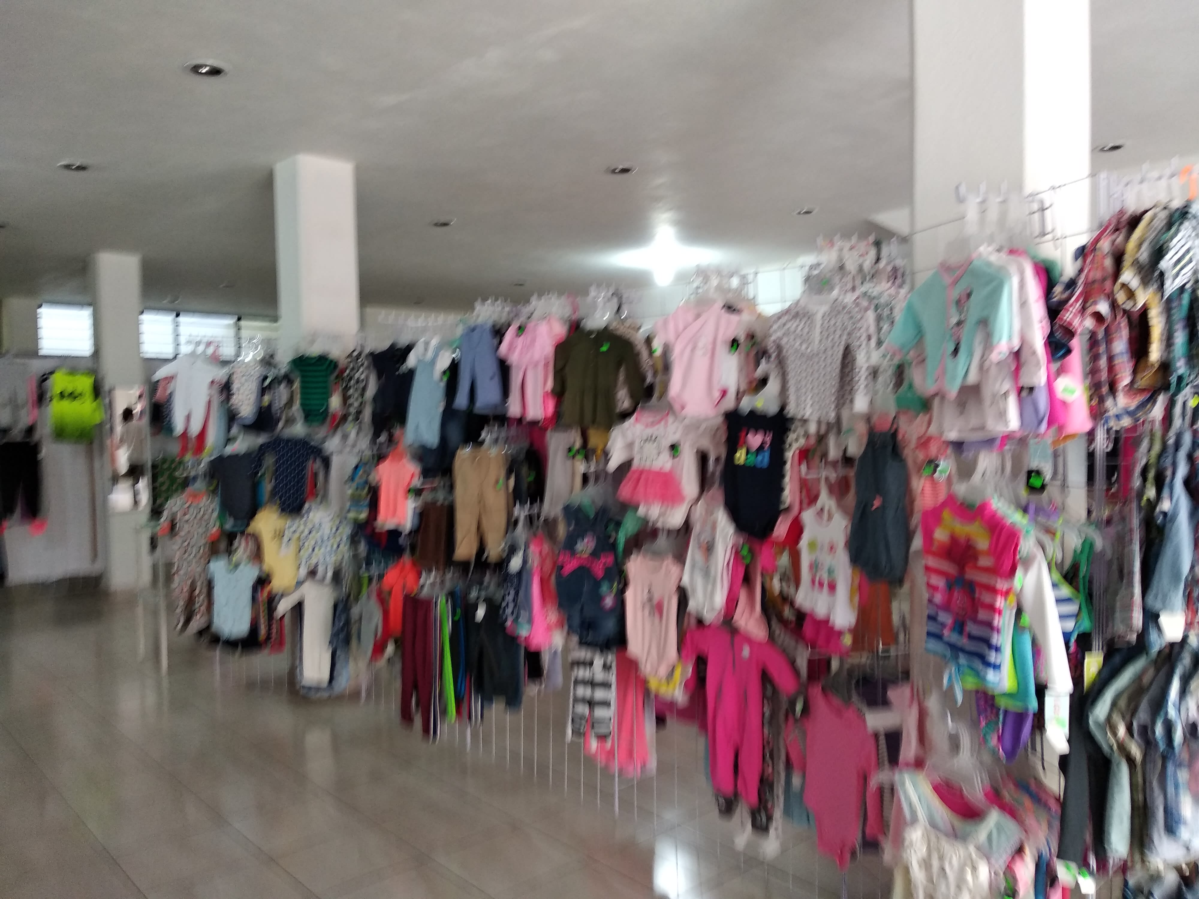 Ropa americana de bebé - Ofrecemos - Mary's Accesorios y Juniors Store American Hidalgo