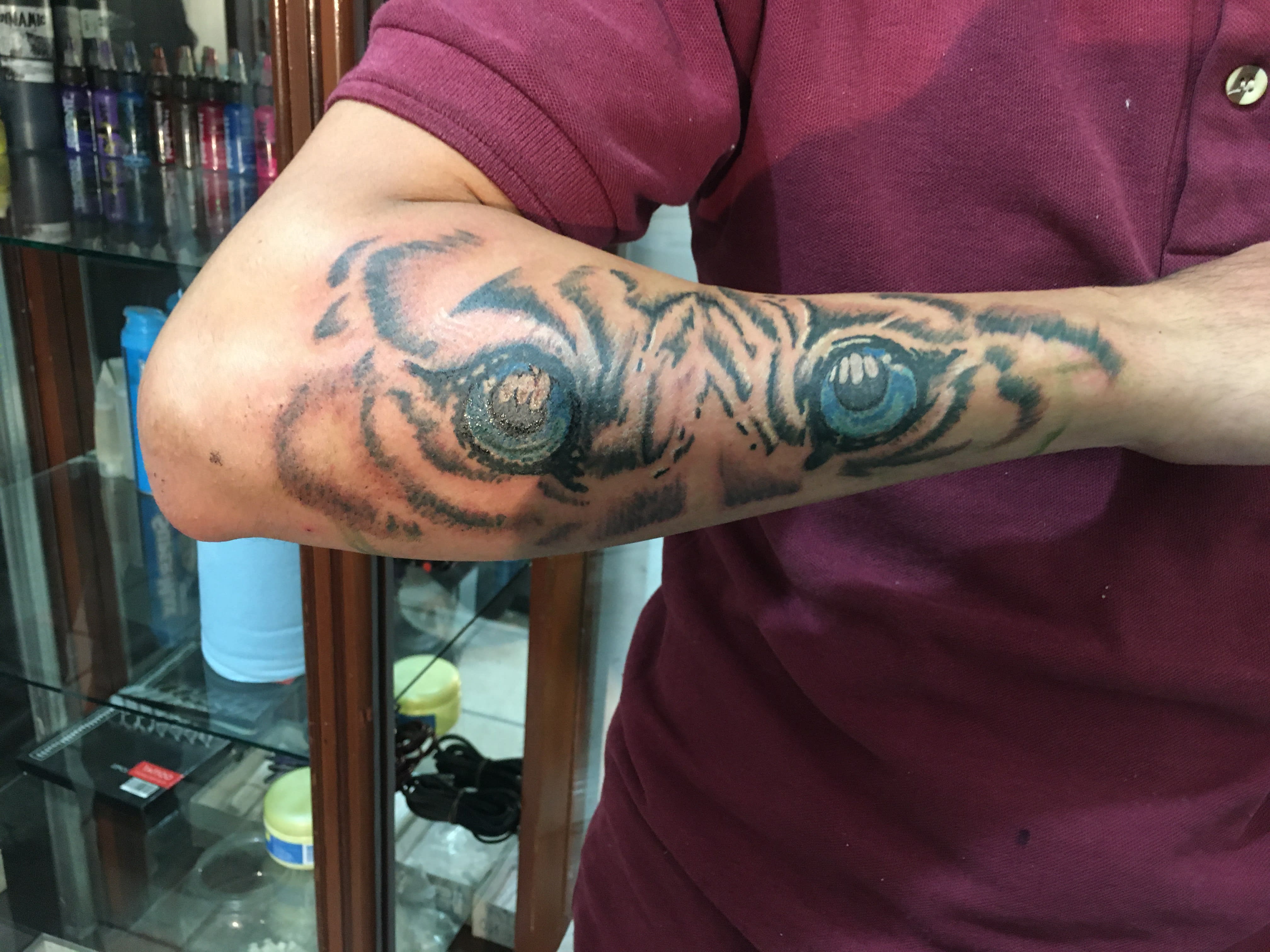 Tatuajes Estudio de tatuajes Vieja Escuela Tattoo Estudio de