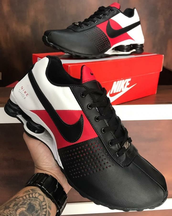 Nike best sale shox tricolor