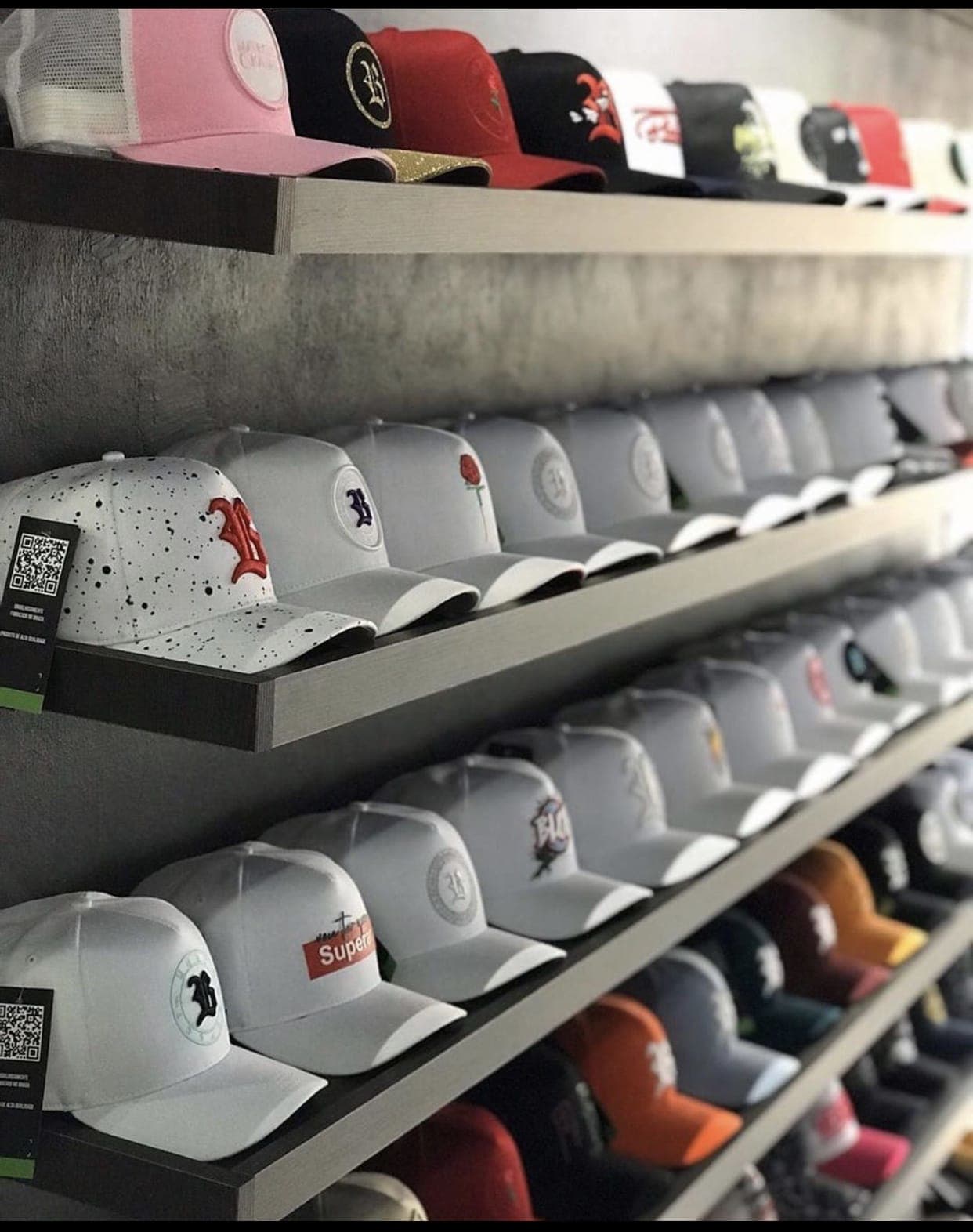 KJ Store - Loja de Roupas | São Paulo