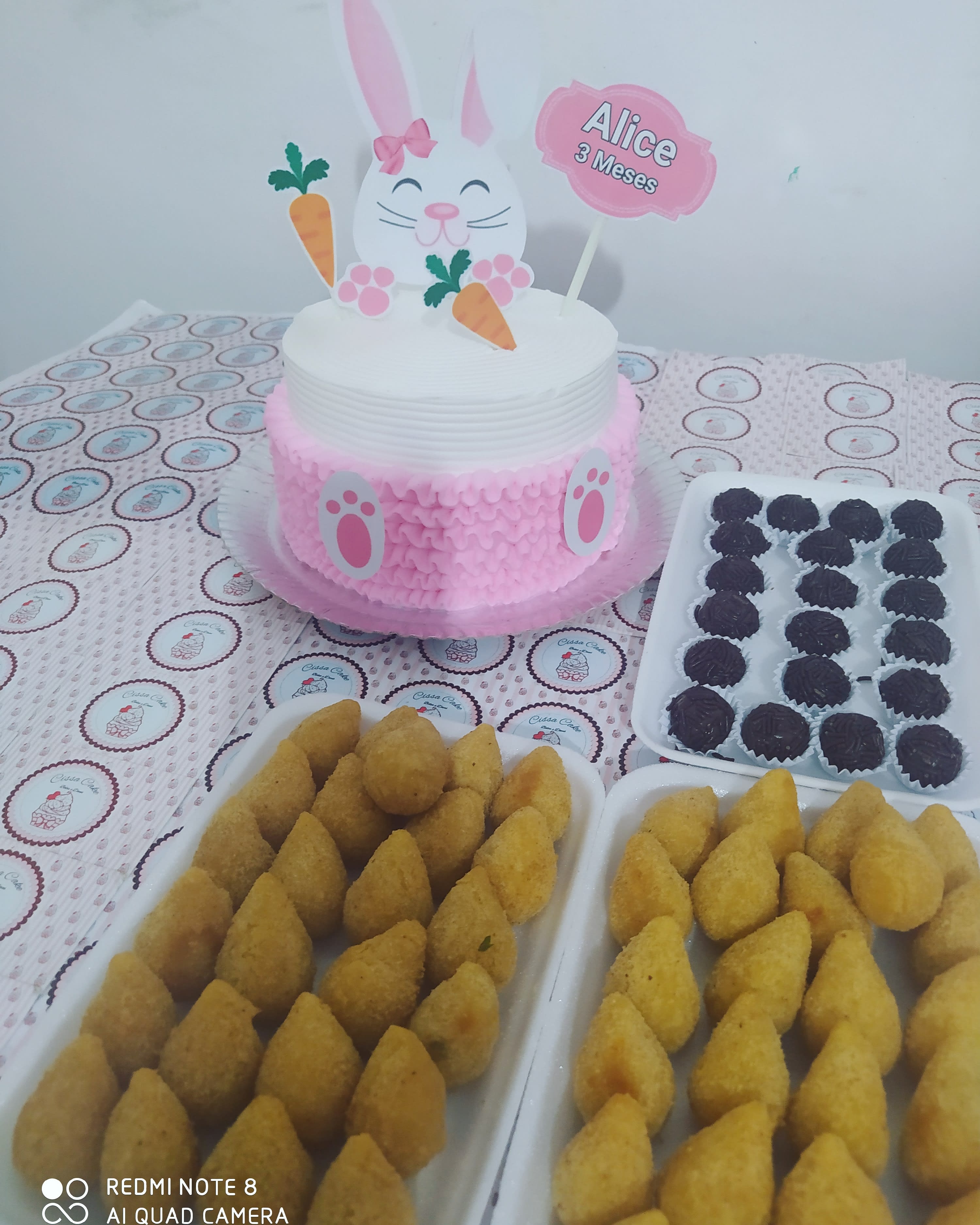 Mini Bolo de Aniversário rosa e dourado - Cake Studio