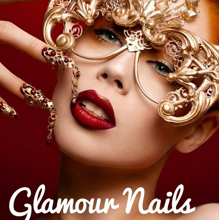 Glamour Nails