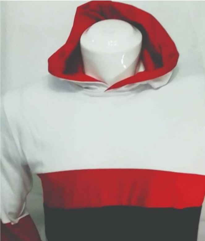Polera Kiss Minimal 1 Blanca Caballero – Infinity Code Estampados