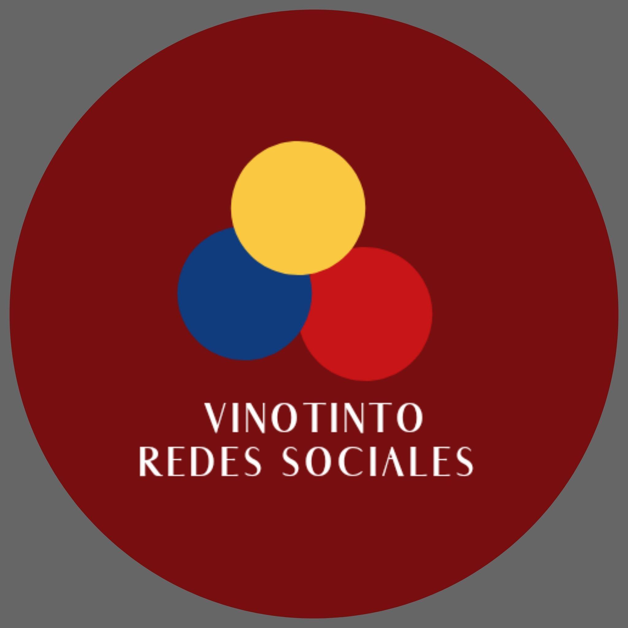 Vino Tinto Redes Sociales