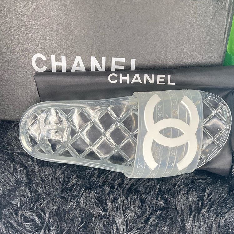 Chanel Sandals Black Cream Plastic ref.308111 - Joli Closet