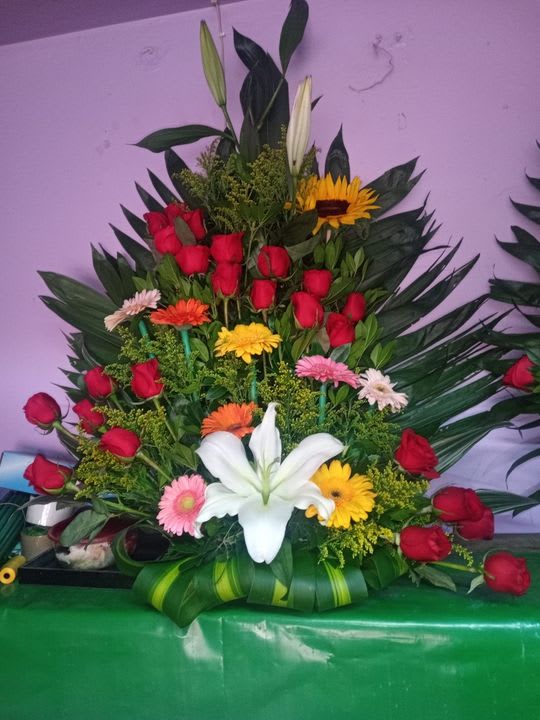 Arreglos florales para XV años - Flores - Florería Casa Blanca | Ecatepec  de Morelos