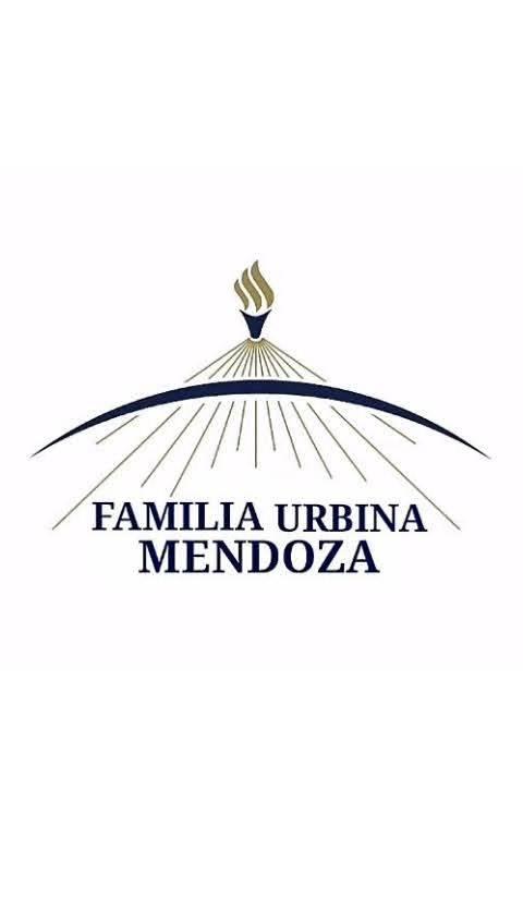Familia Urbina Mendoza LLDM