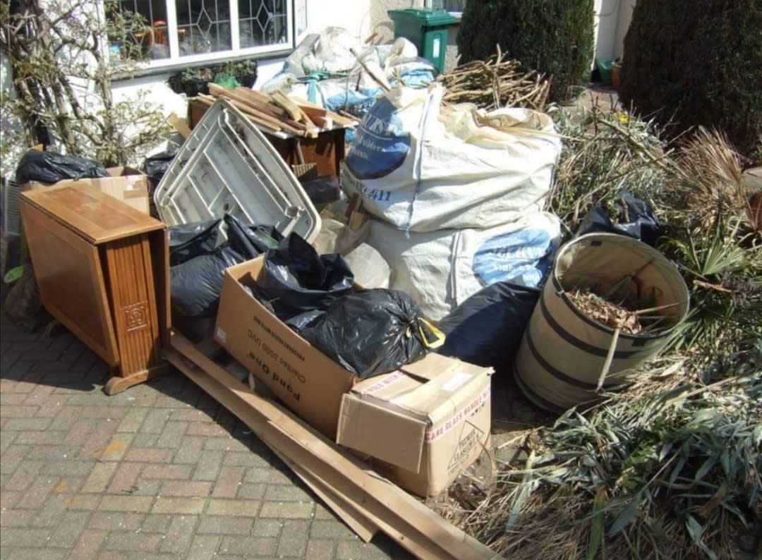 Get Trashed, Rubbish Clearance Mitcham