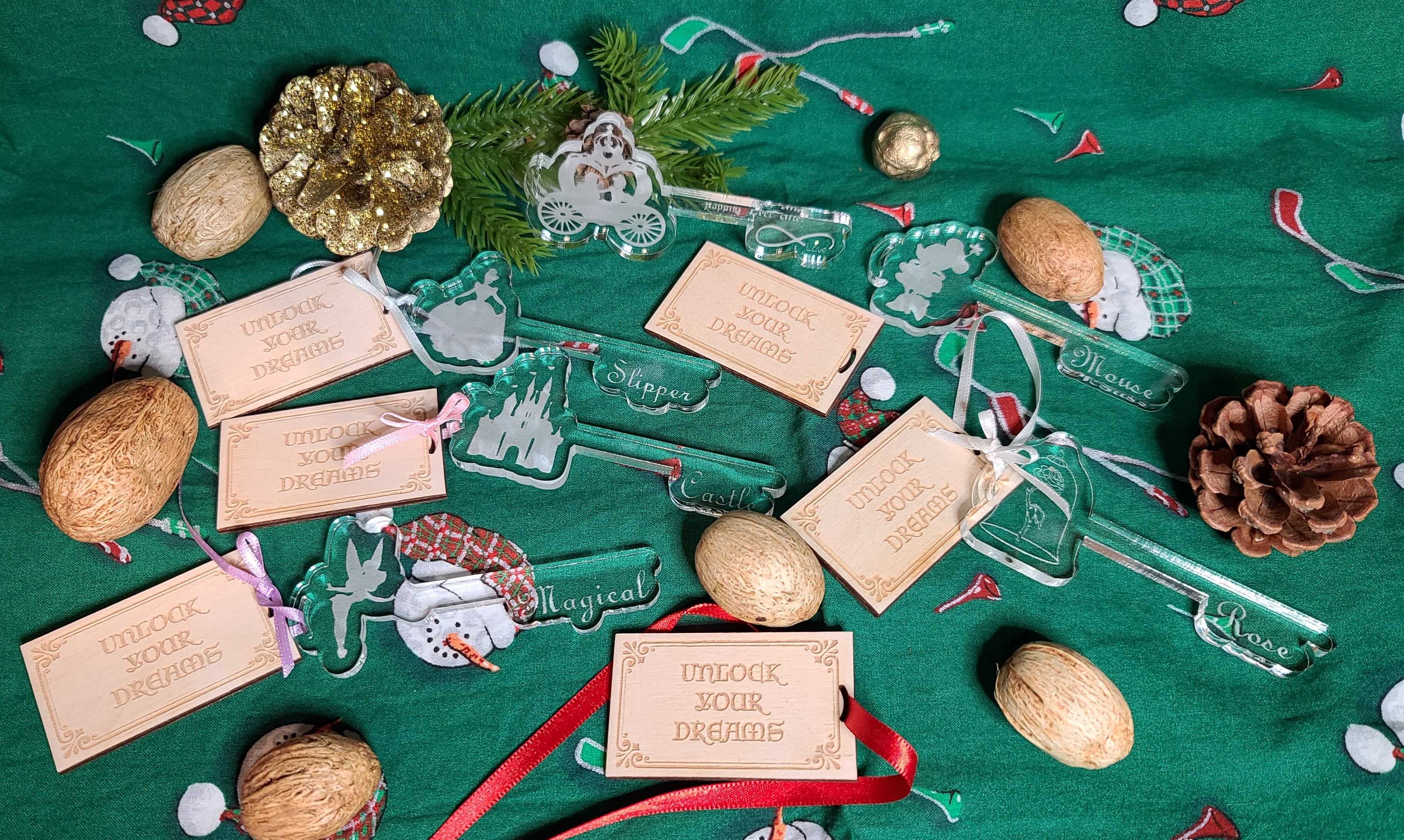 Set of 6 Enchantment Keys Personal Accessories Stylish Engraving