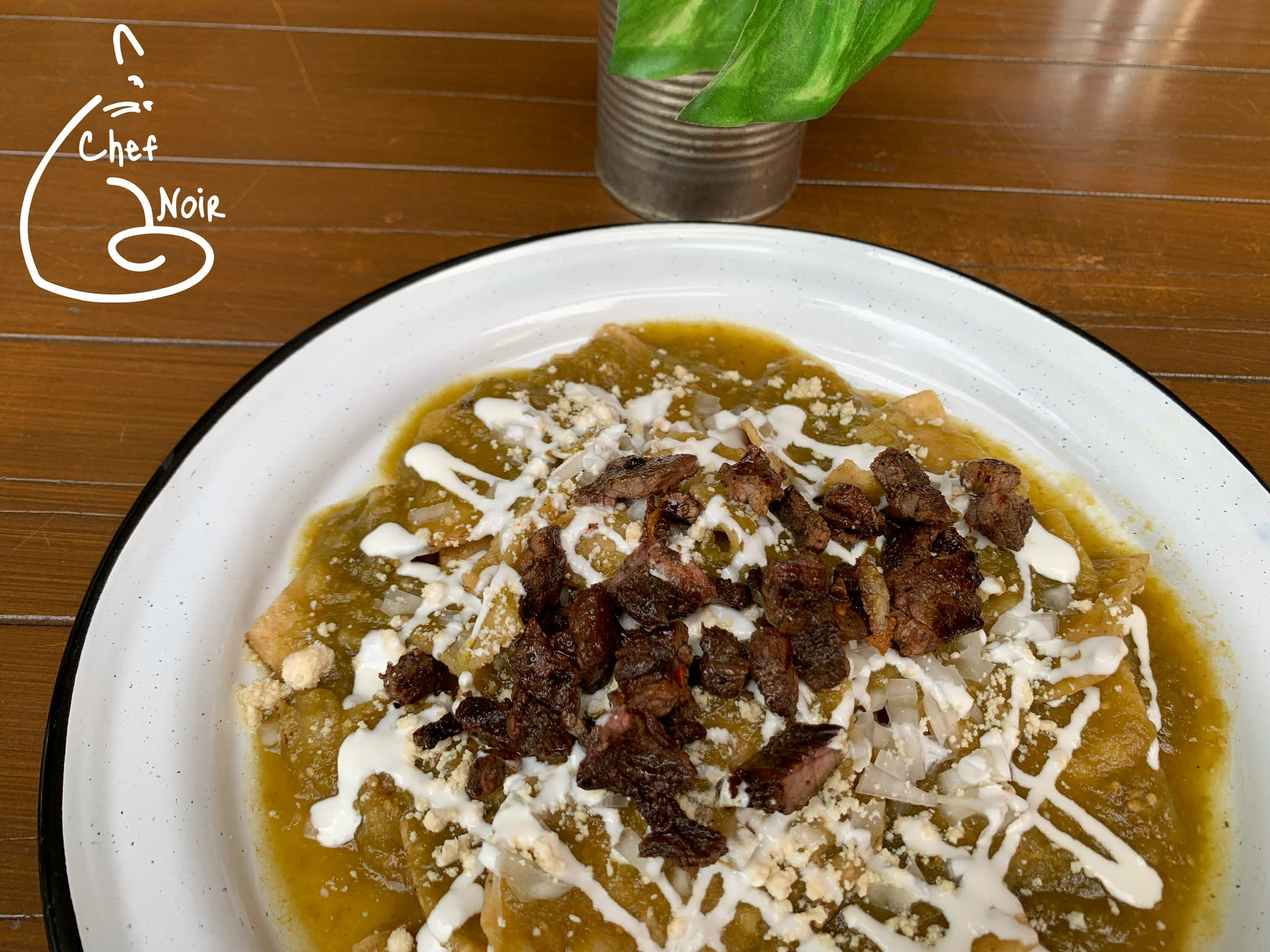 Chilaquiles rojos, verdes o mole con bistec - Chilaquiles - El Caldero del  Chef Noir - Restaurante | Villahermosa