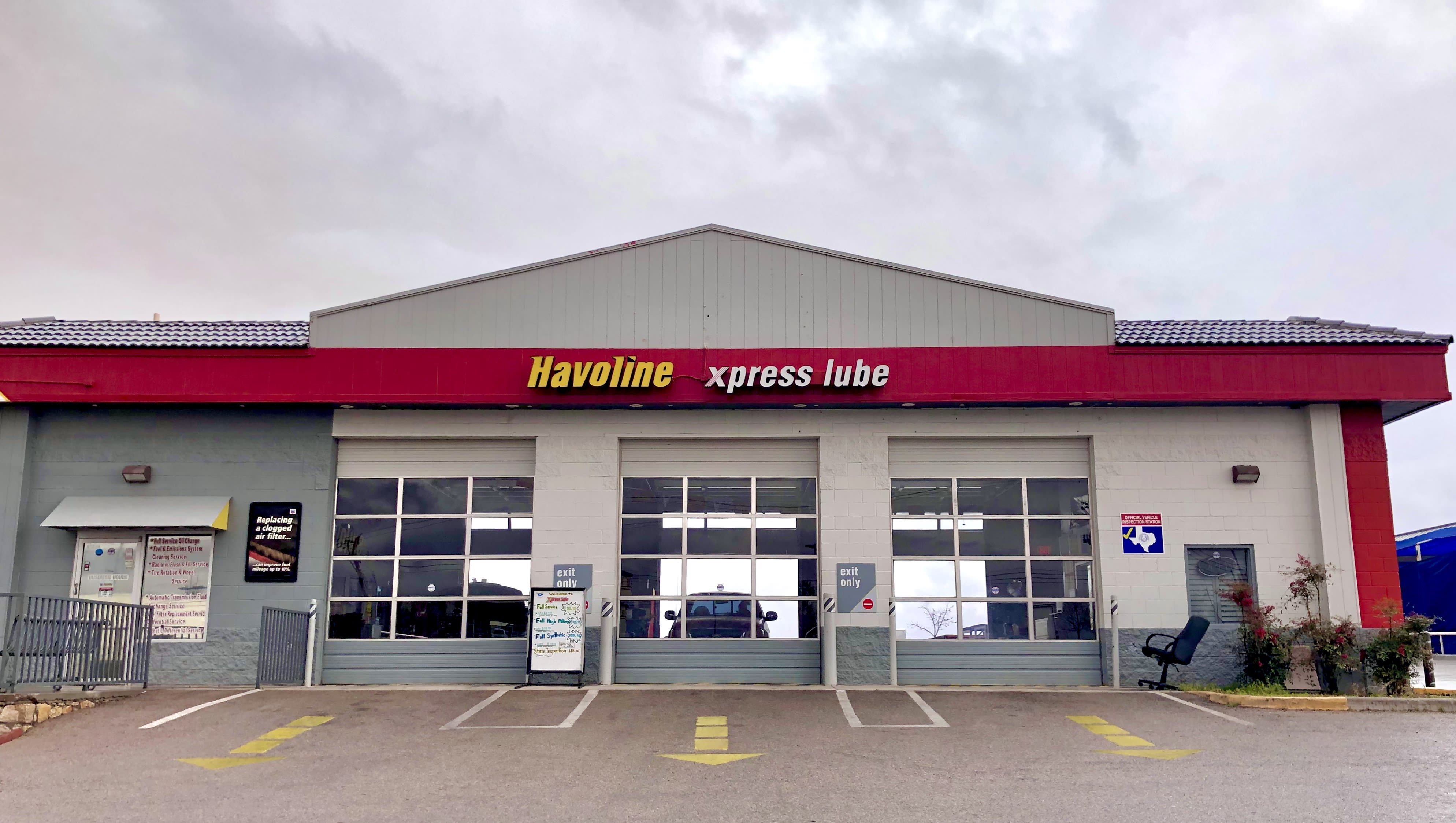 Havoline Xpress Lube Car Maintenance Center El Paso, TX