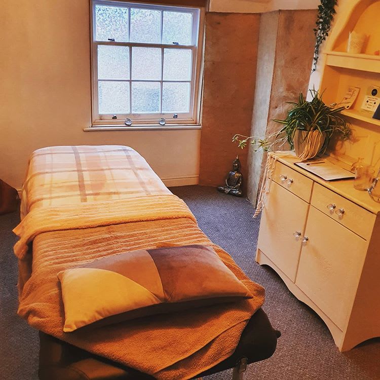 Top Massage Therapist in Derby Earth Harmony Holistics Massage