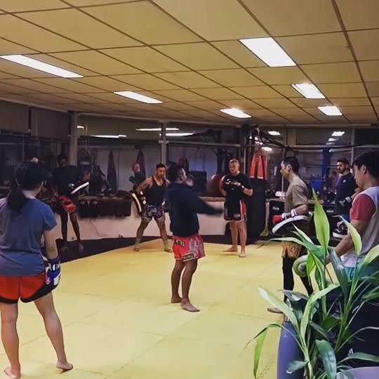 Rungchai M-60 MuayThai photo (Gym's own website)